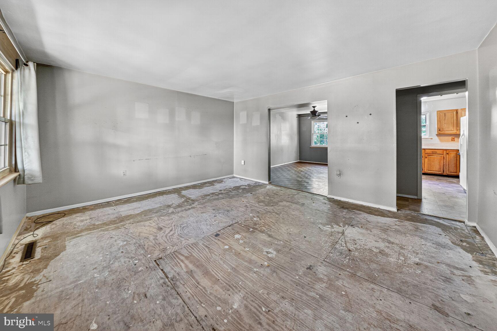 VILLAGE OF OLDE MILL - Residential