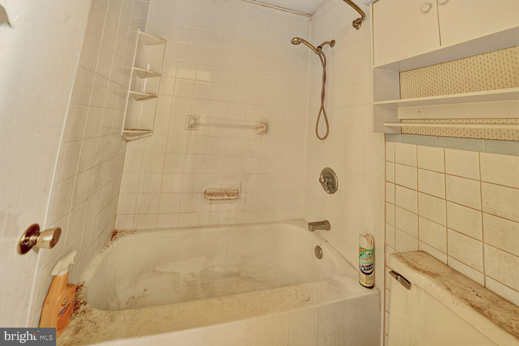 VILLAGE OF OLDE MILL - Residential