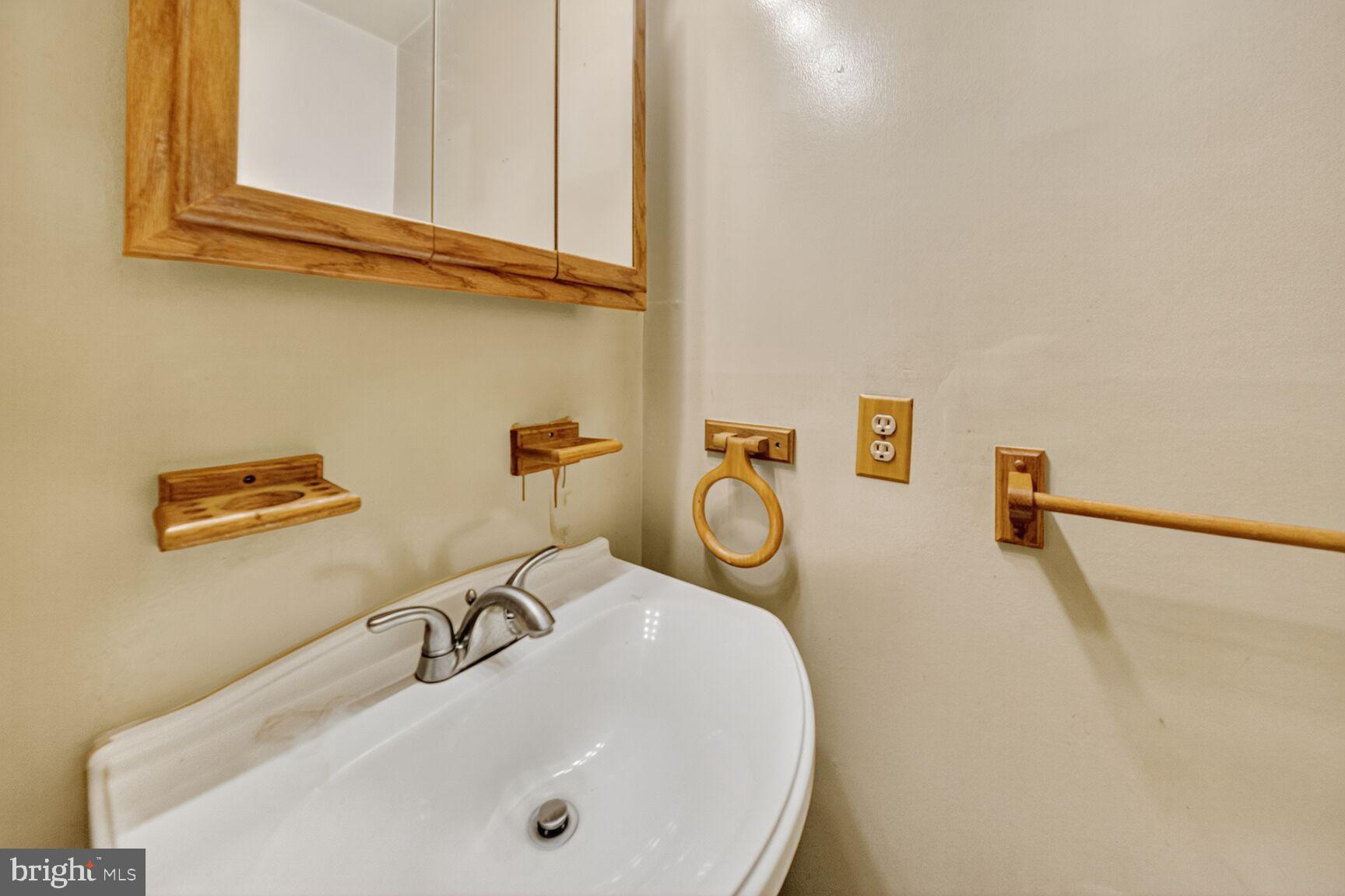 VILLAGE OF OLDE MILL - Residential