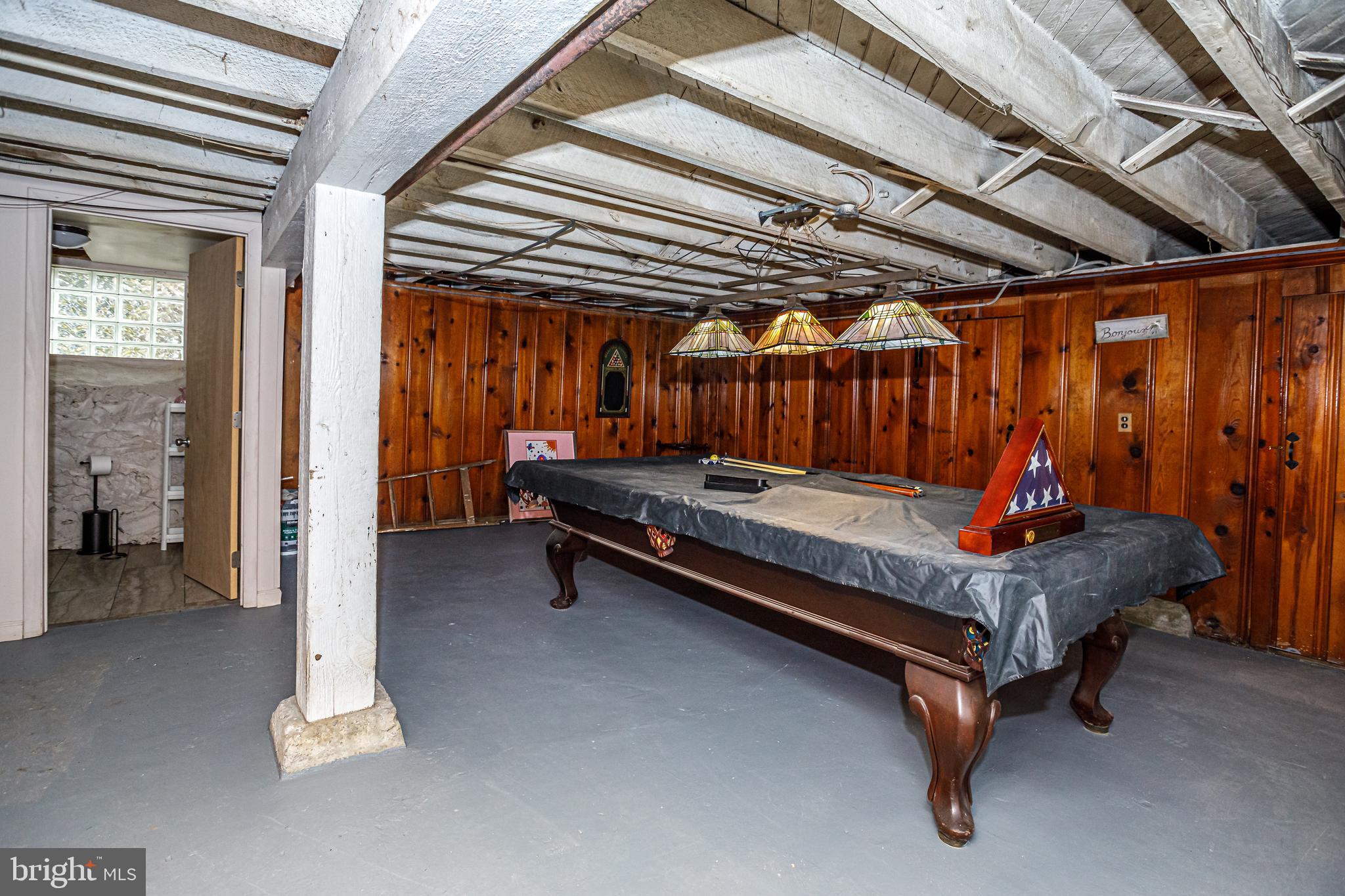 GARWYN OAKS - Residential