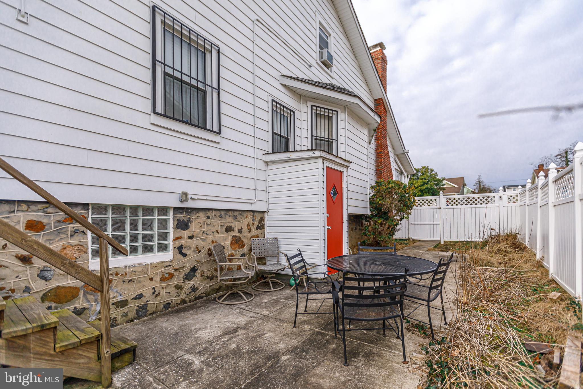 GARWYN OAKS - Residential