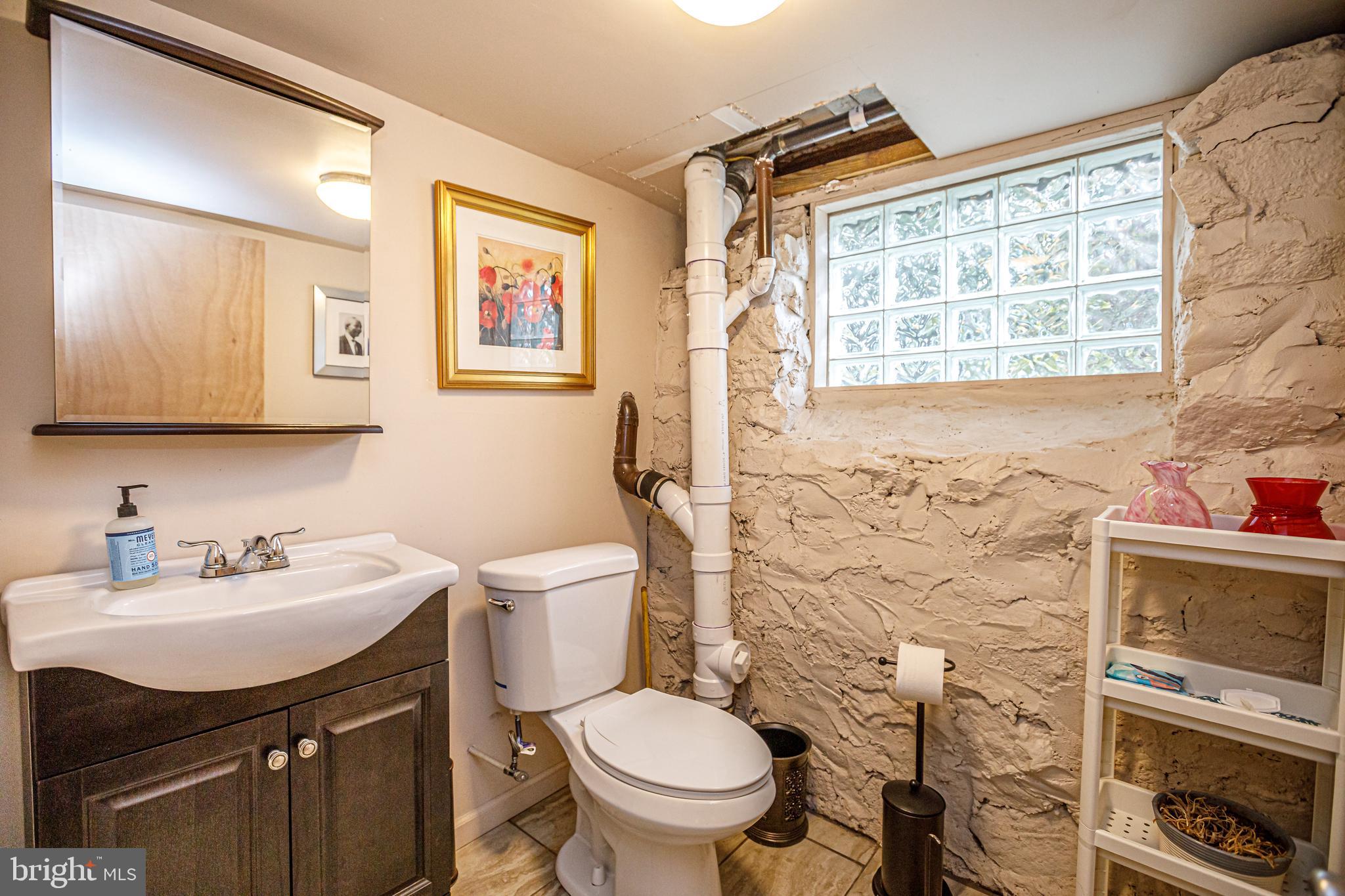 GARWYN OAKS - Residential