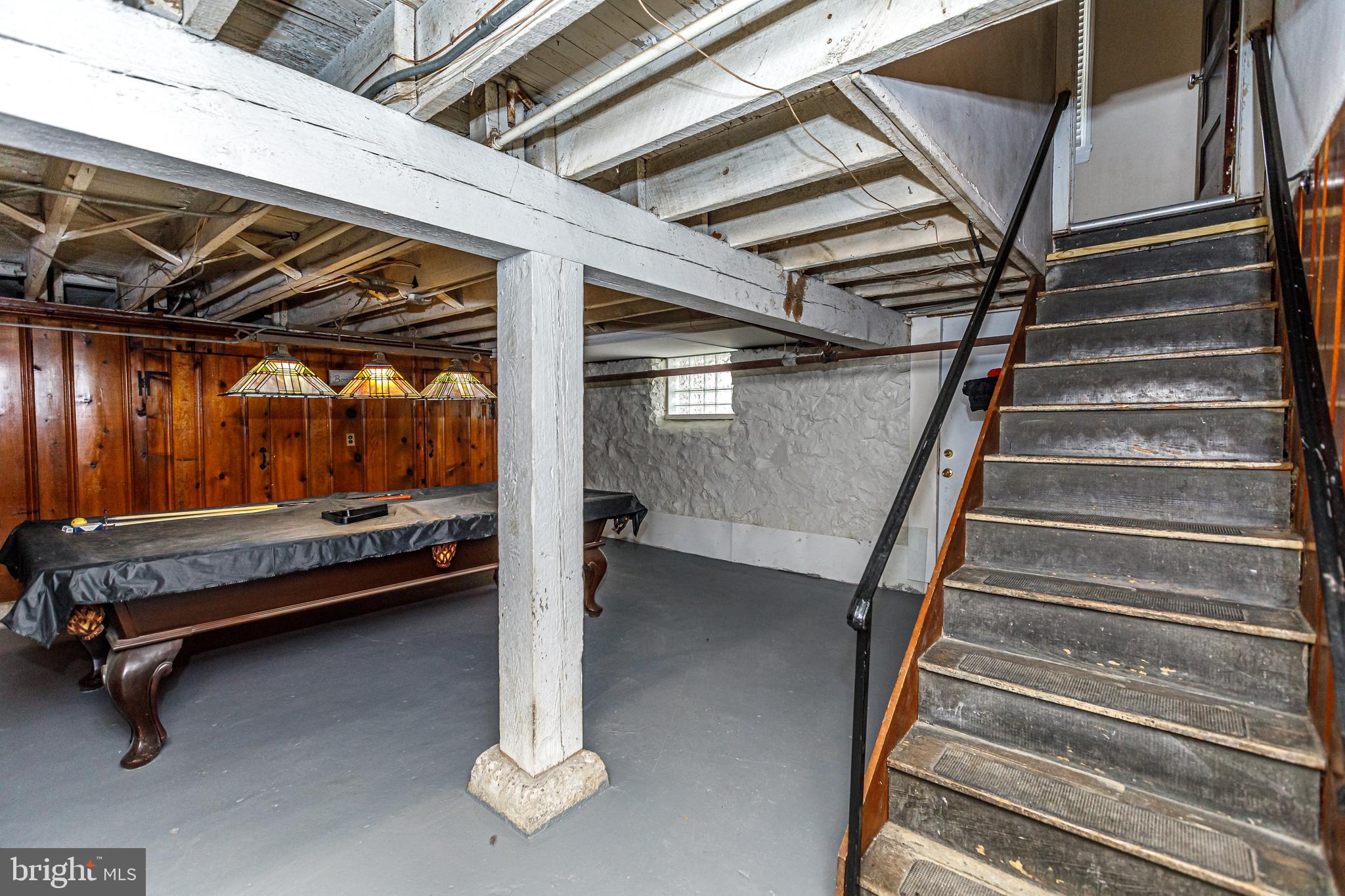 GARWYN OAKS - Residential