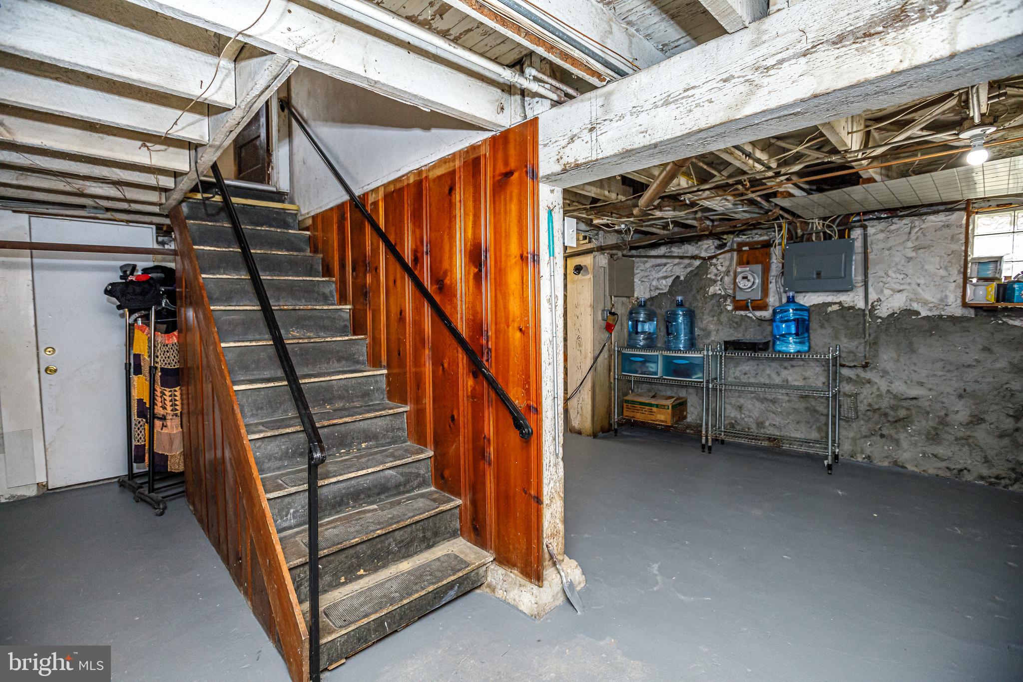 GARWYN OAKS - Residential