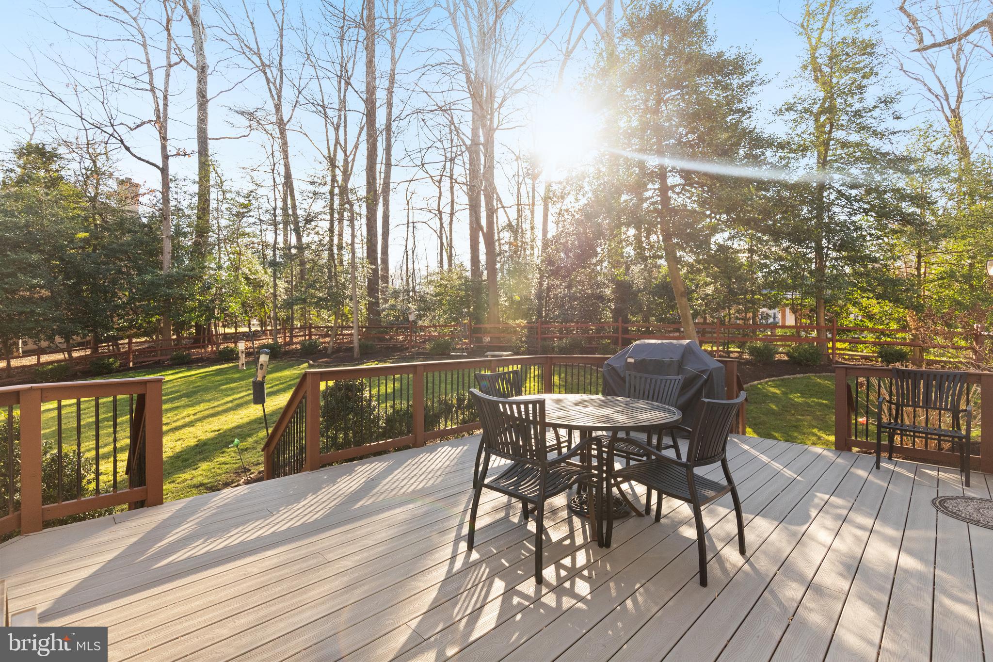 SHADETREE ESTATES - Residential