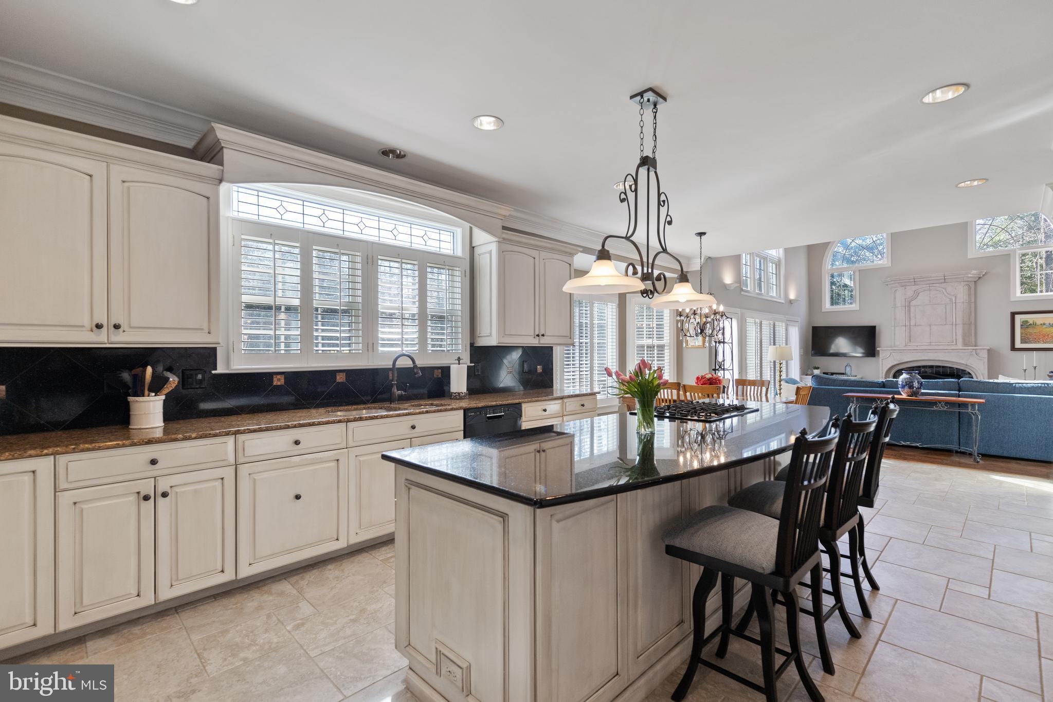 SHADETREE ESTATES - Residential