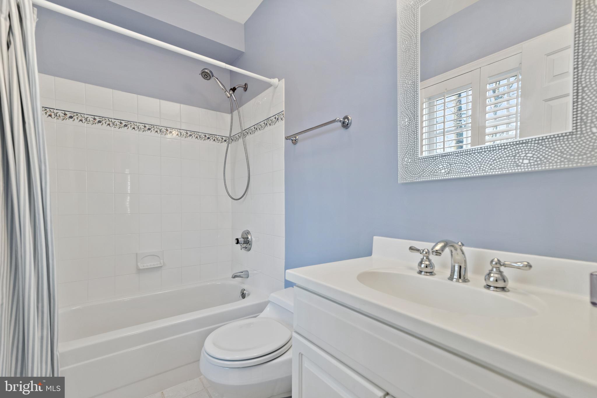 SHADETREE ESTATES - Residential