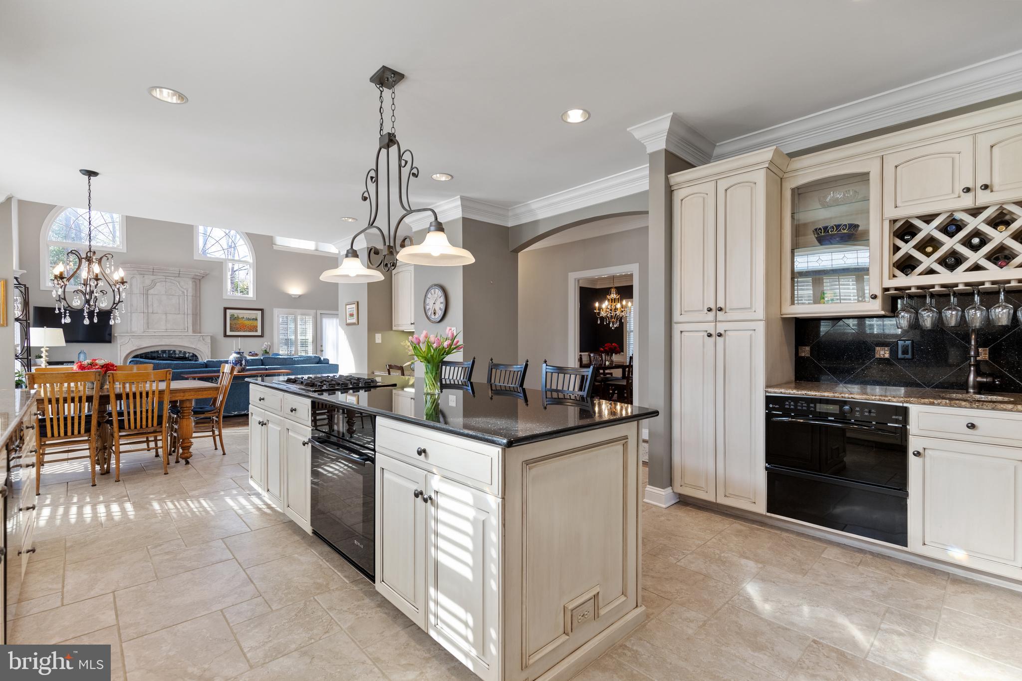 SHADETREE ESTATES - Residential