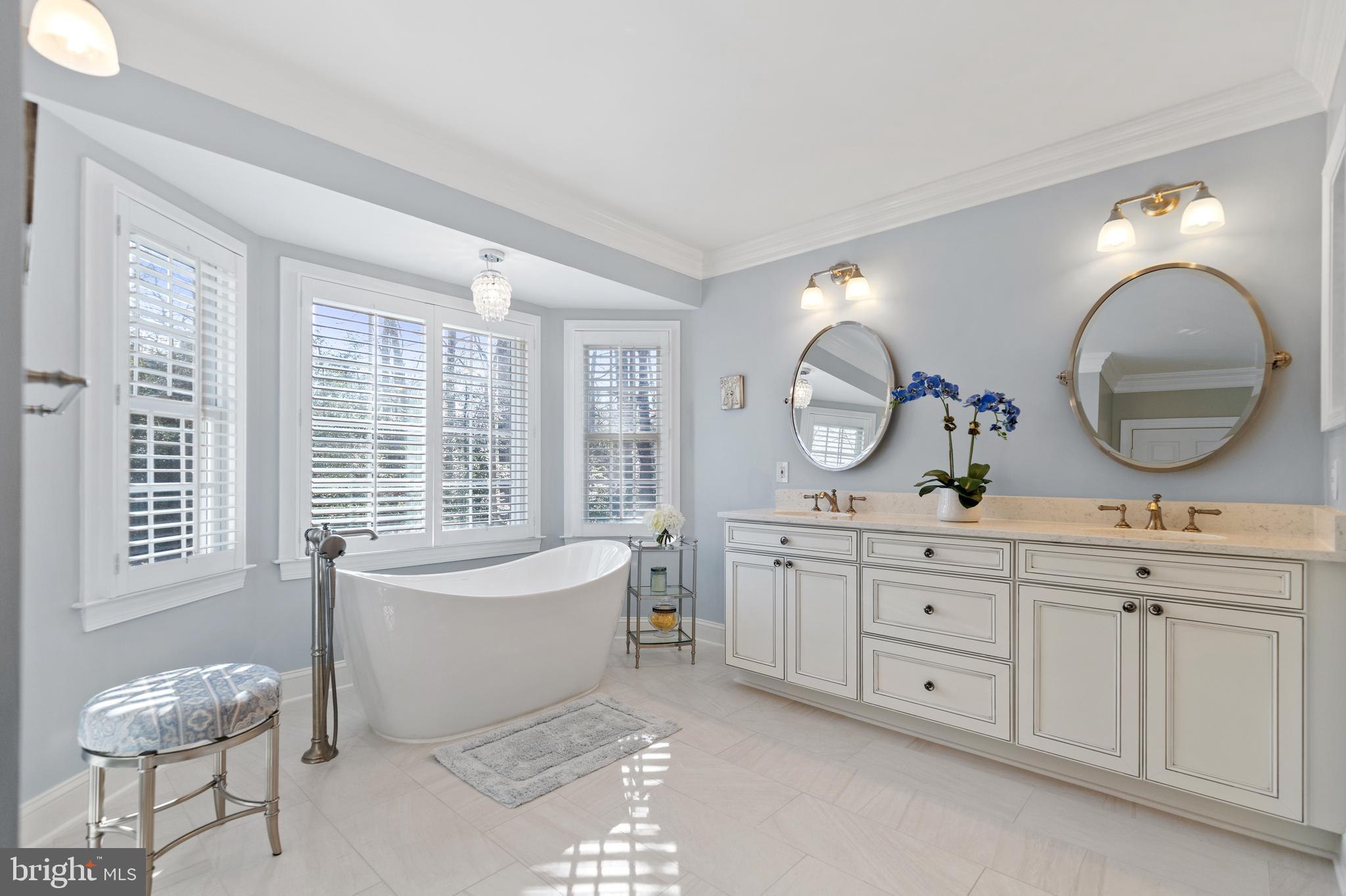 SHADETREE ESTATES - Residential