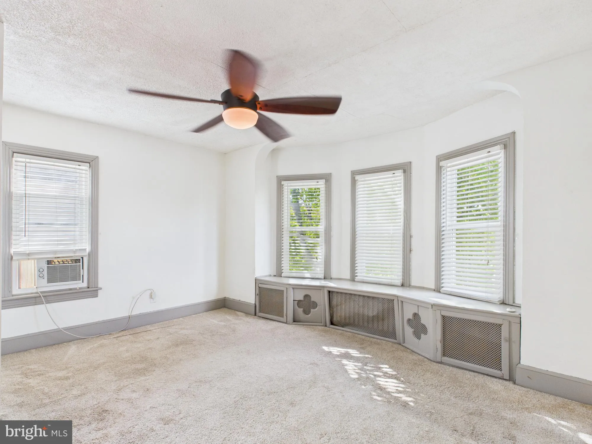 Mount Wolf, Pennsylvania 17347, United States, 3 Bedrooms Bedrooms, ,2 BathroomsBathrooms,Residential,Pending,200335