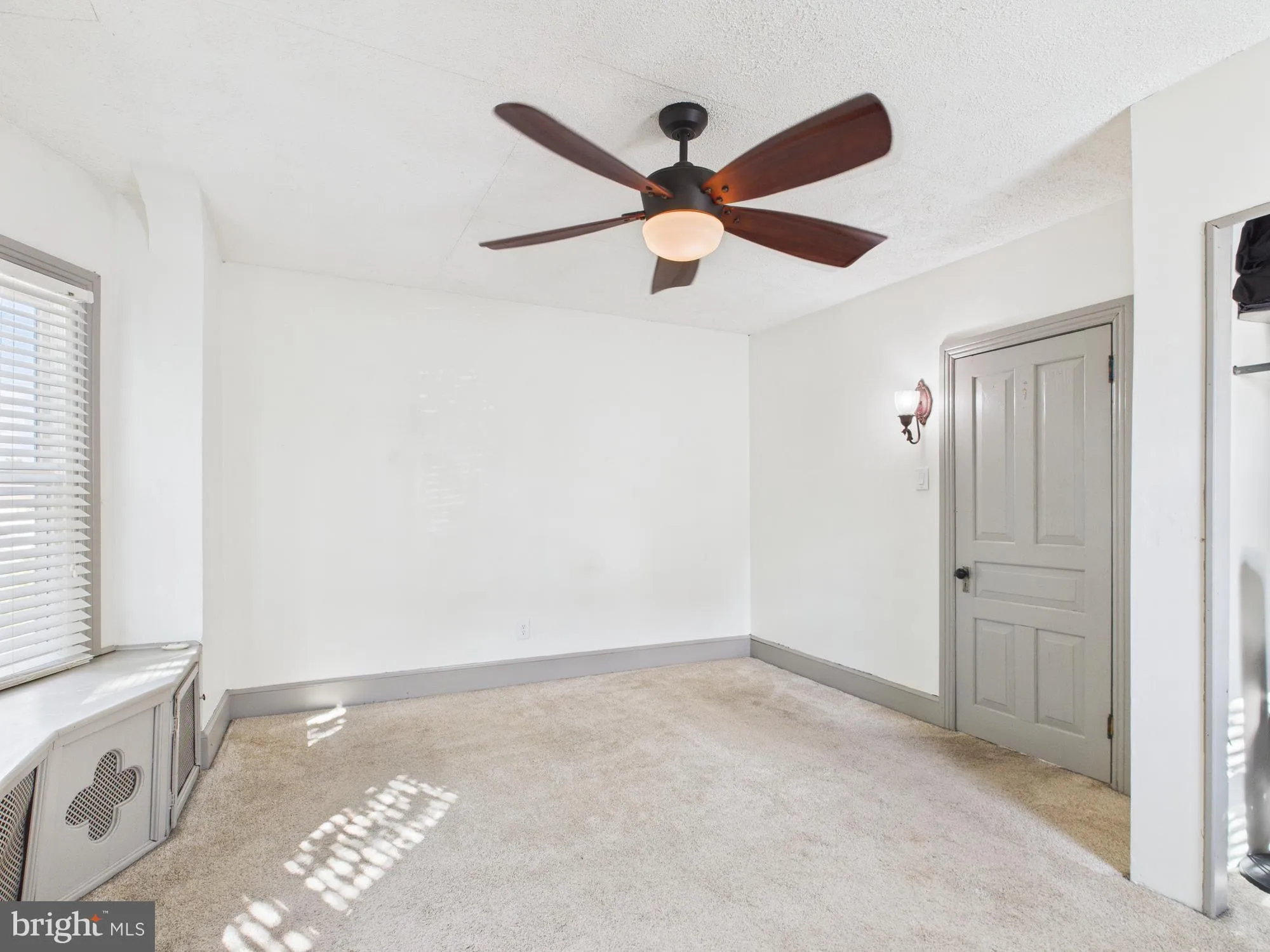 Mount Wolf, Pennsylvania 17347, United States, 3 Bedrooms Bedrooms, ,2 BathroomsBathrooms,Residential,Pending,200335