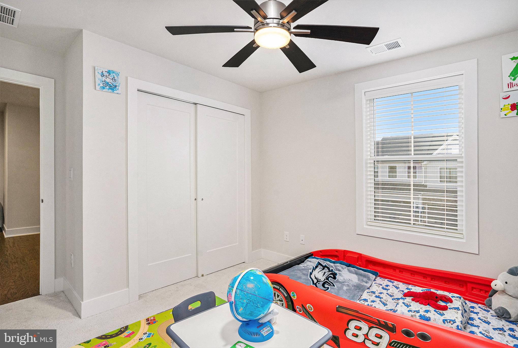 ENCLAVE AT CHESTER SPRINGS - Residential