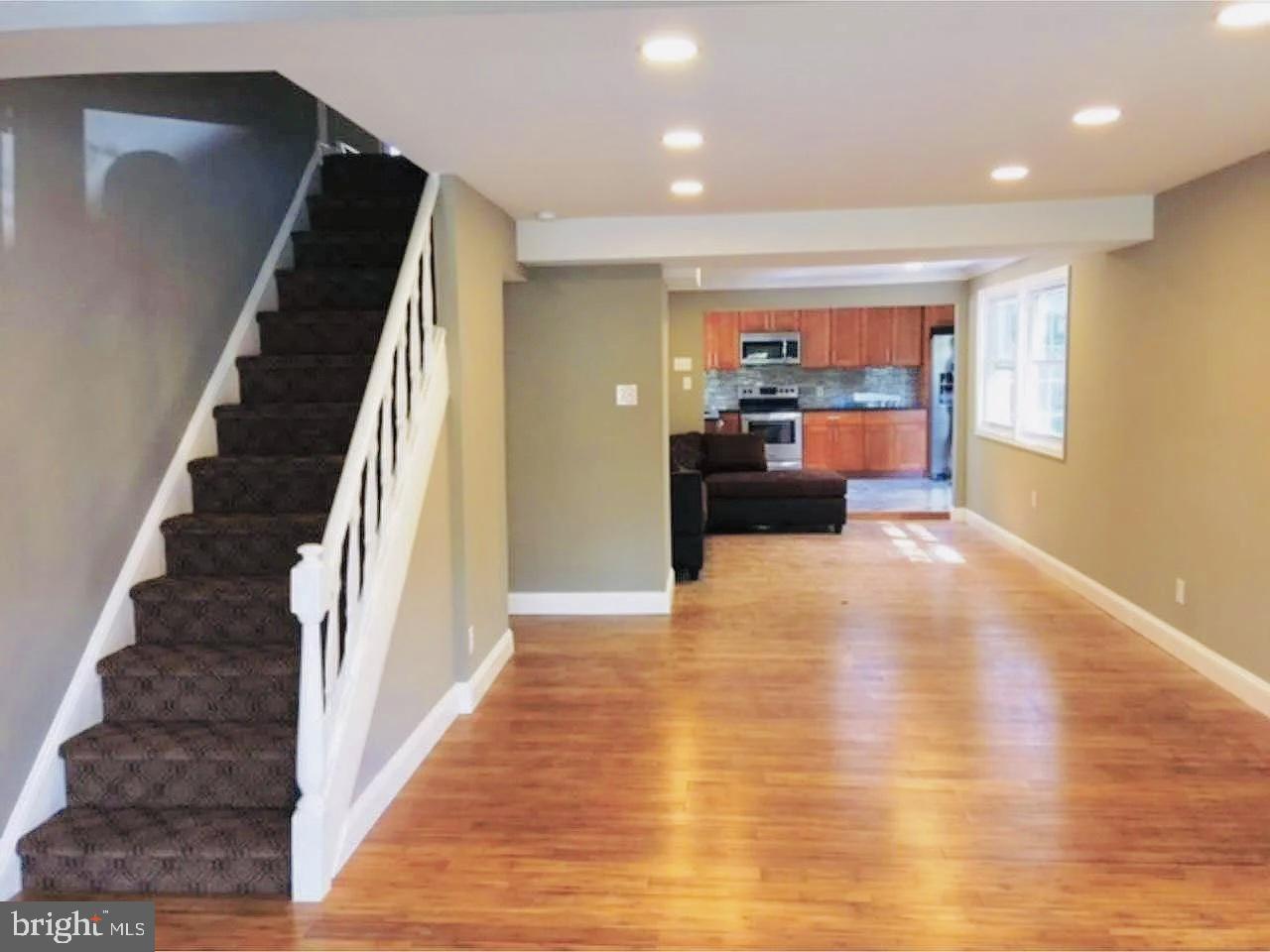 WILLOW GROVE - Residential