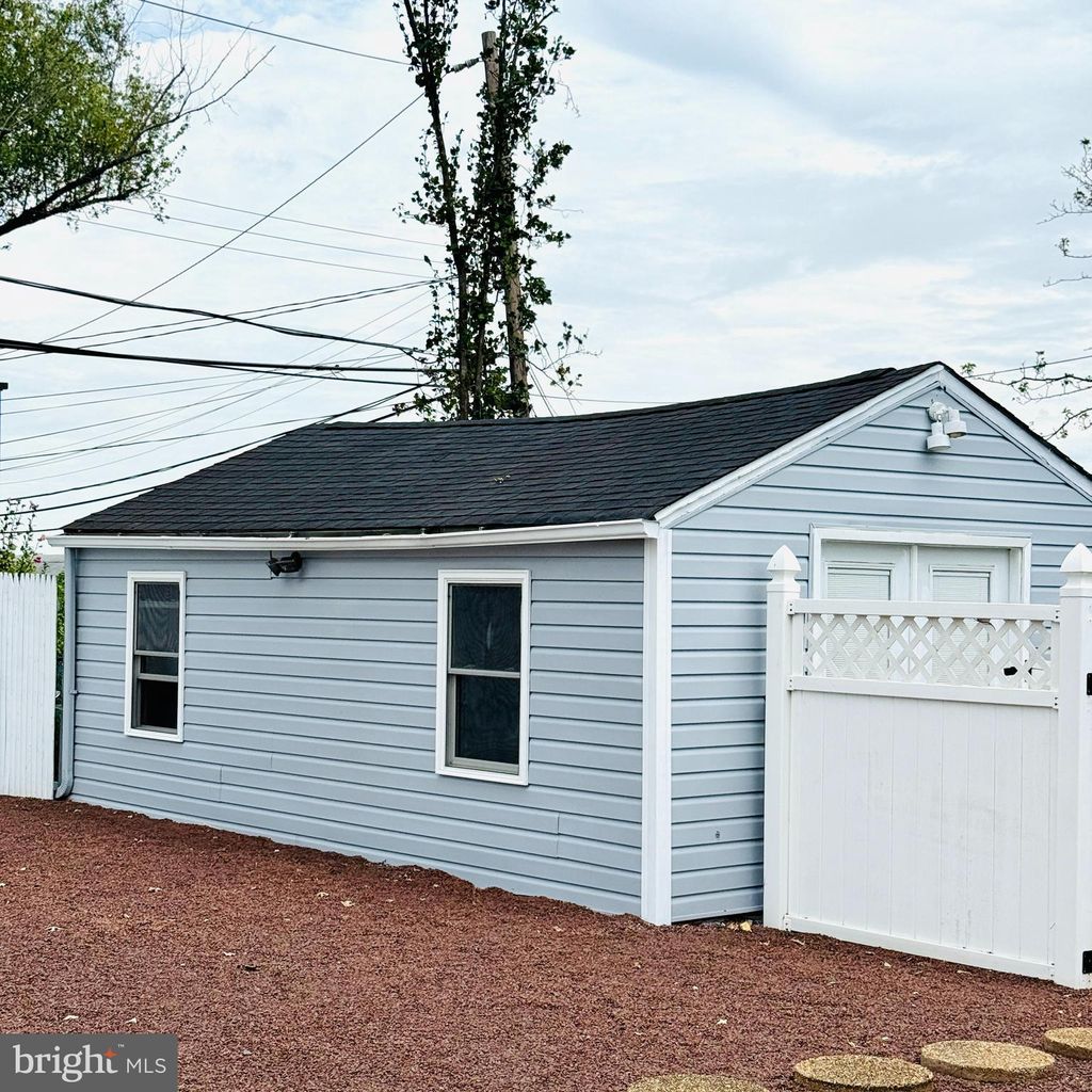 Photo of 2621 Old Welsh Road, WILLOW GROVE, PA 19090 (MLS # PAMC2158418)