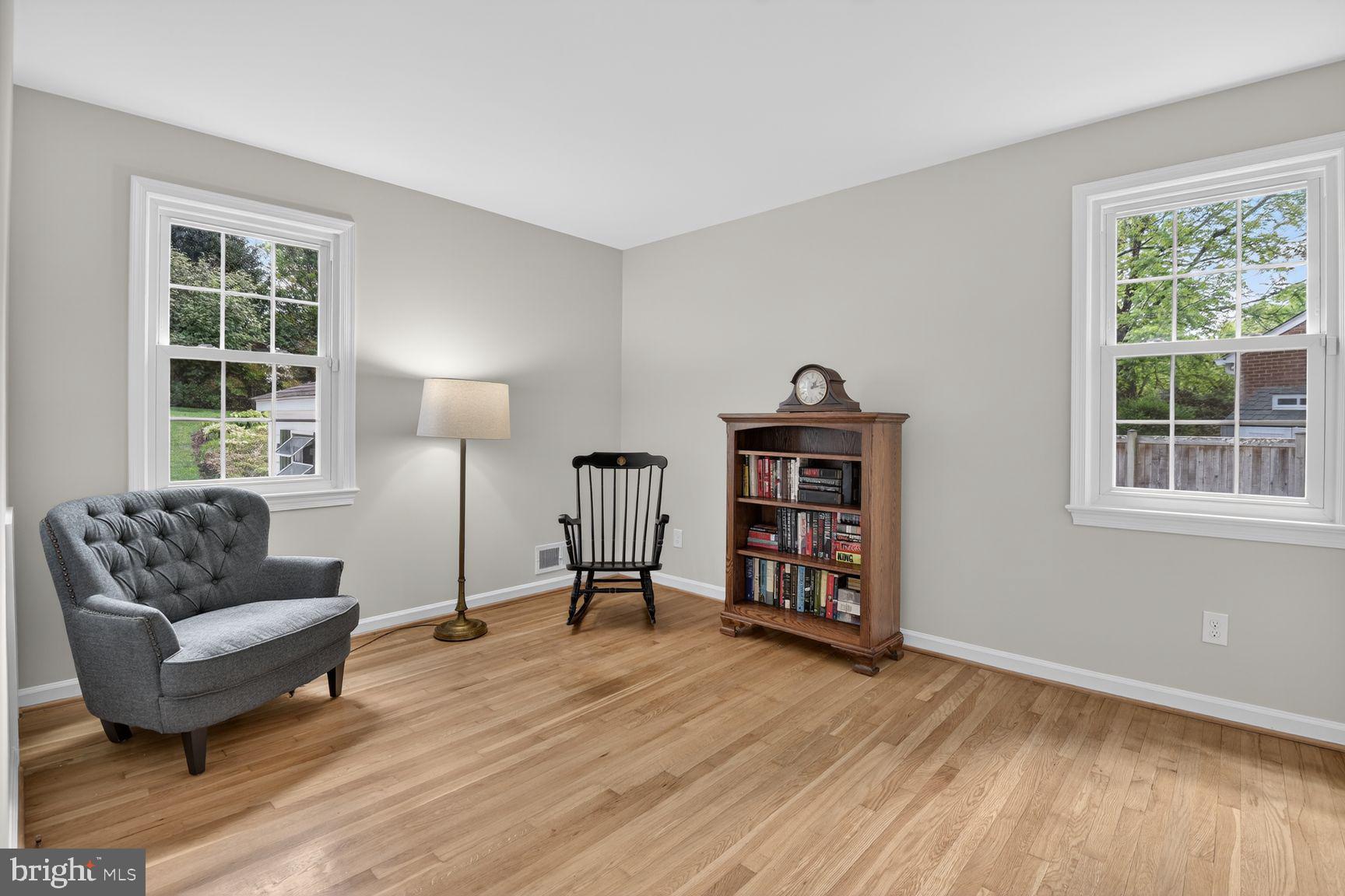 ROCKVILLE ESTATES - Residential