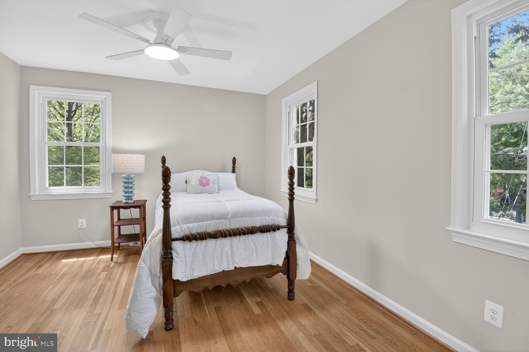 ROCKVILLE ESTATES - Residential