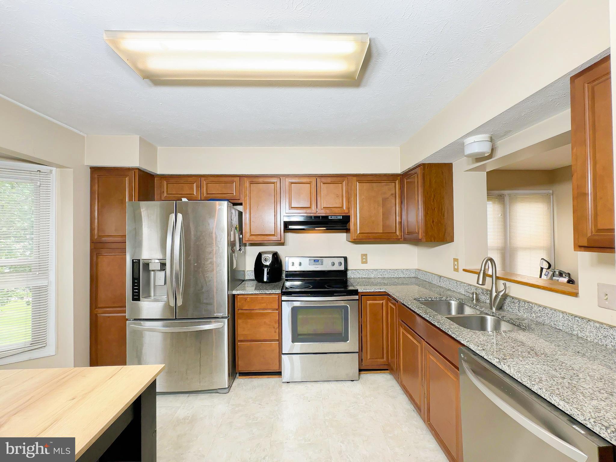 11300 NARROW TRAIL TERRACE