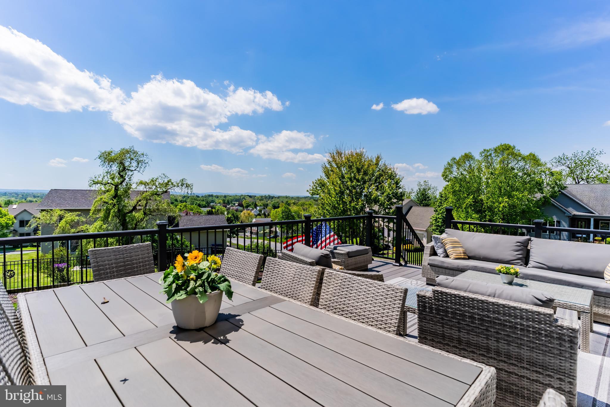 DEER PATH WOODS - Residential