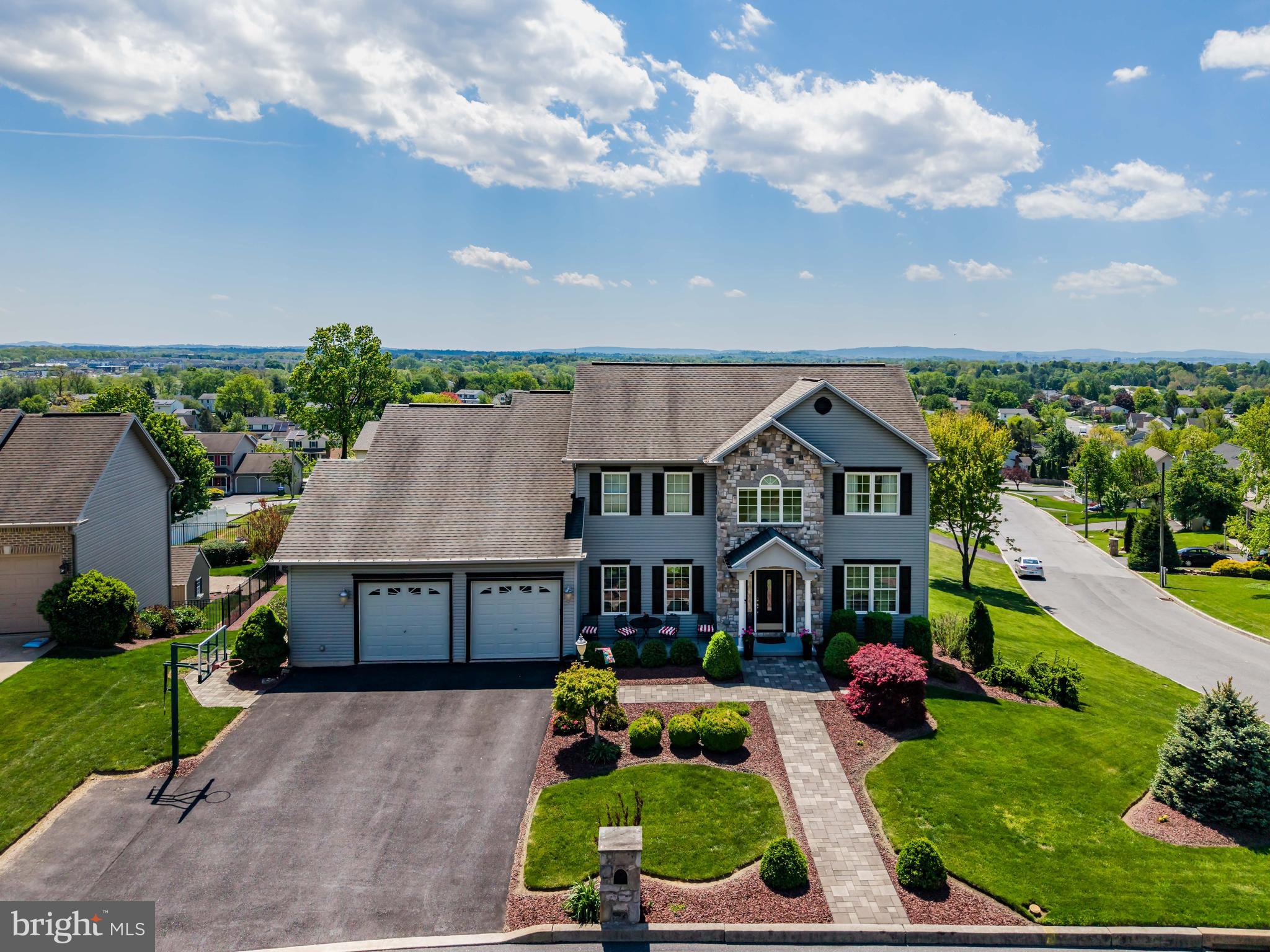 DEER PATH WOODS - Residential