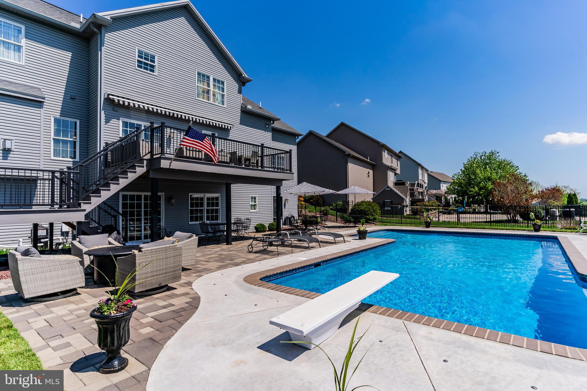 DEER PATH WOODS - Residential