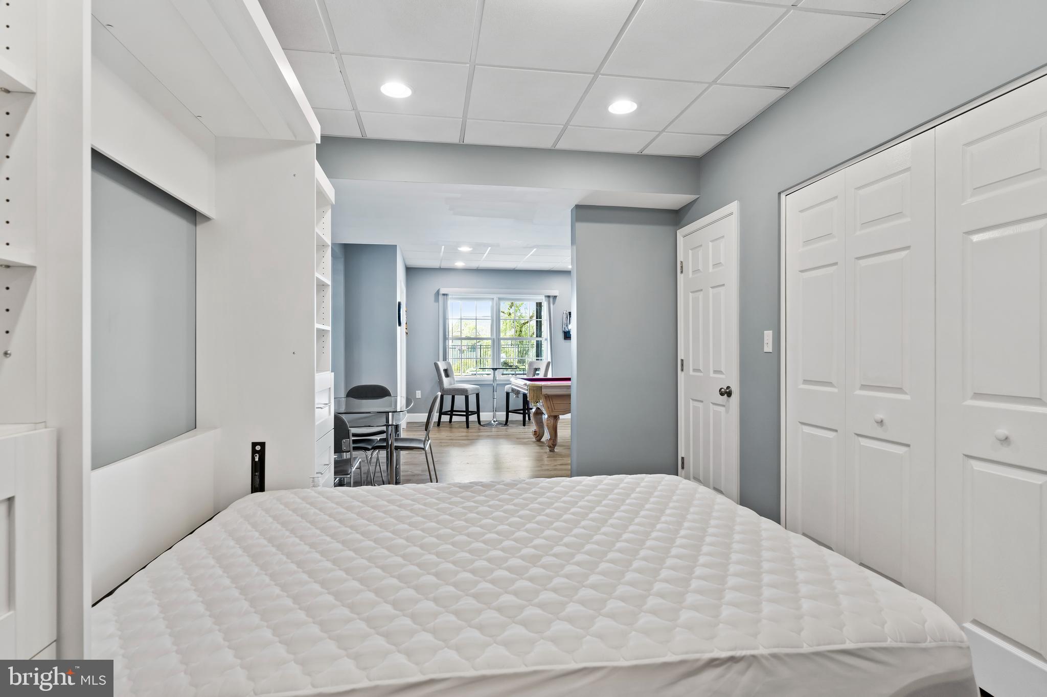 DEER PATH WOODS - Residential