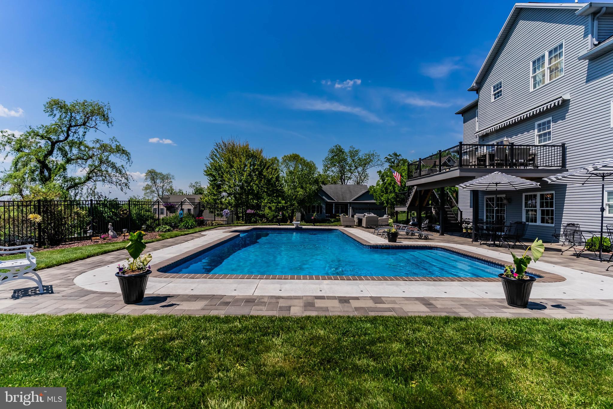 DEER PATH WOODS - Residential