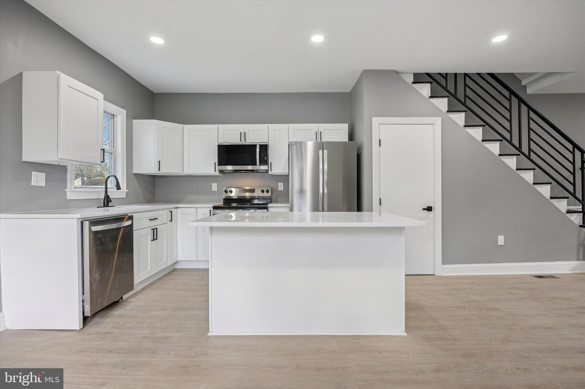 CHELTENHAM - Residential