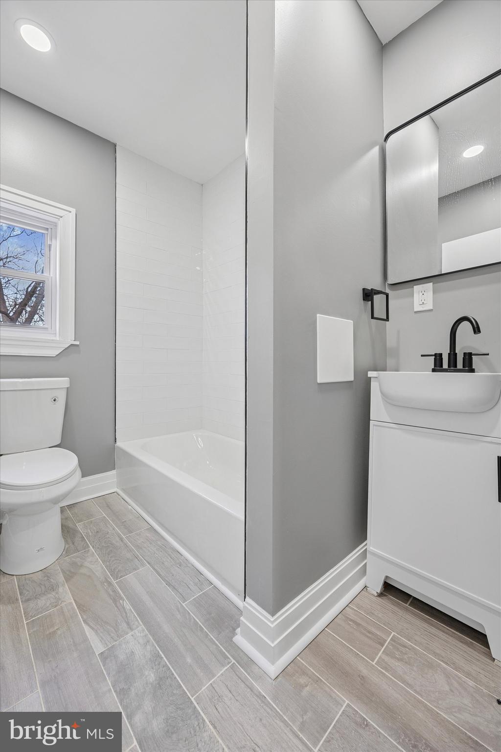 CHELTENHAM - Residential