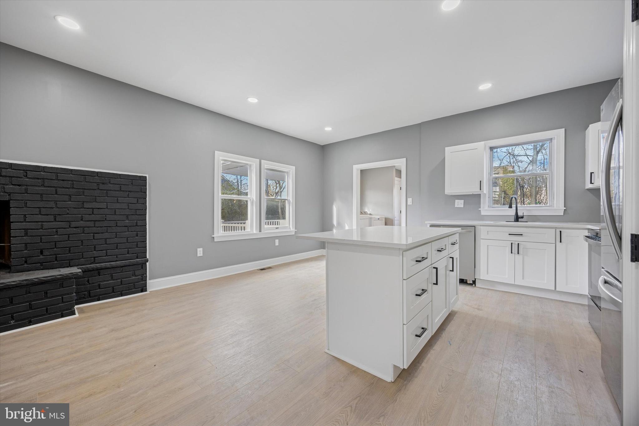 CHELTENHAM - Residential