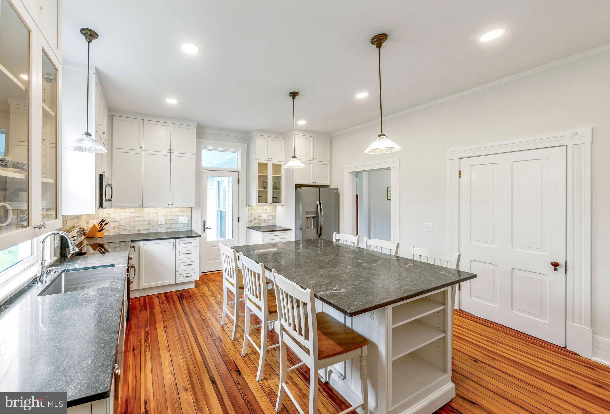 TOWN OF WASHINGTON - Residential