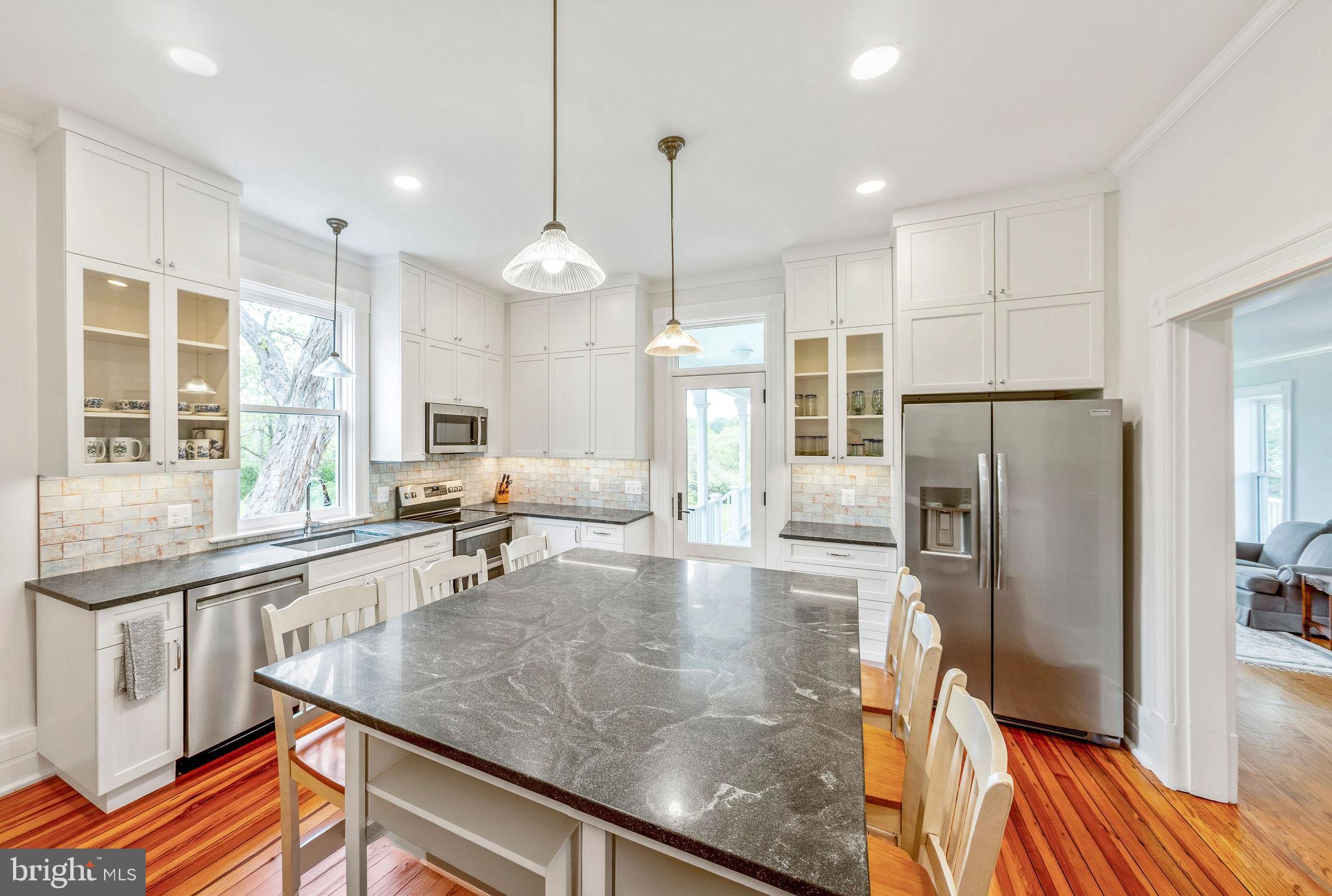 TOWN OF WASHINGTON - Residential