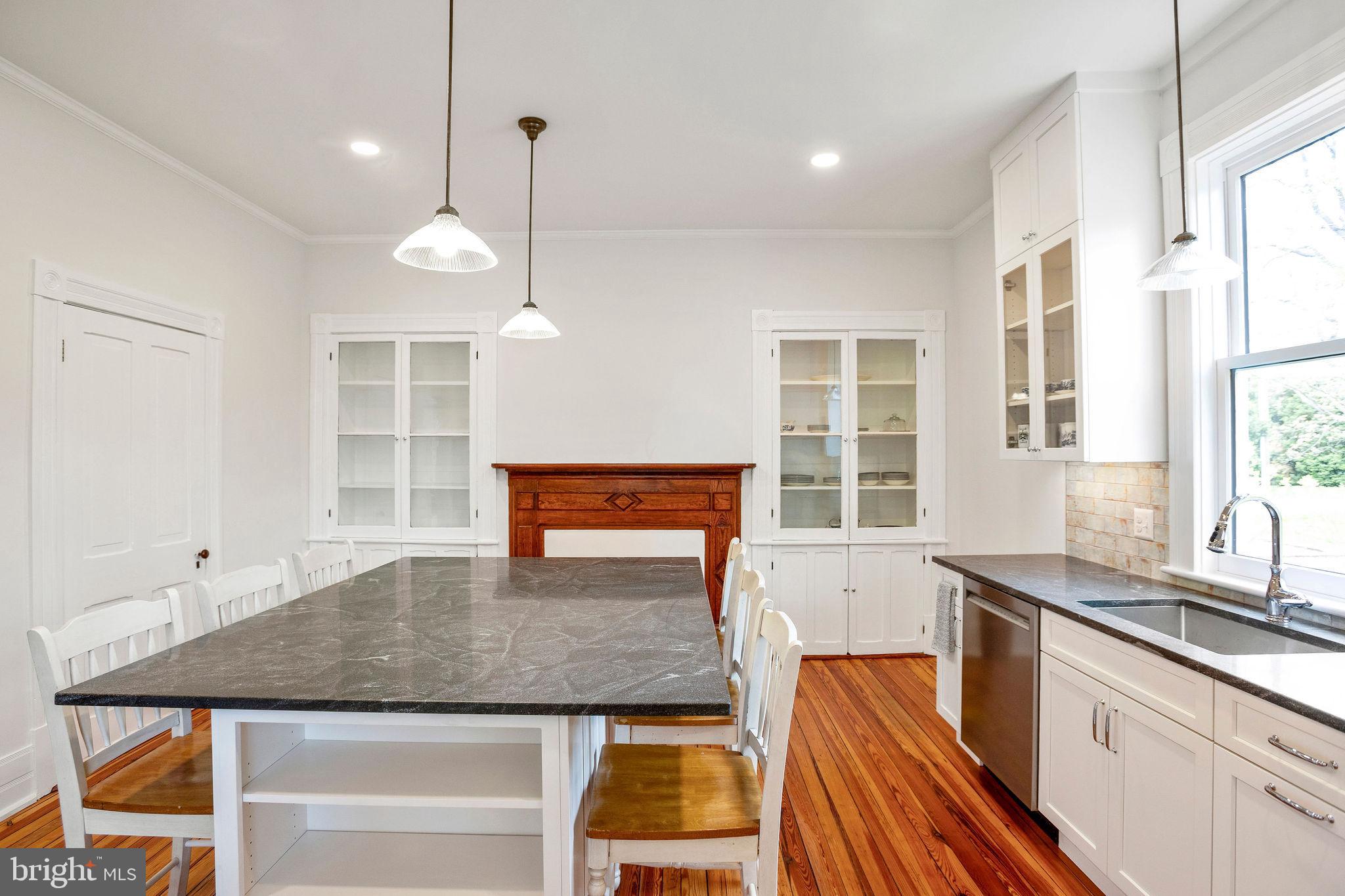 TOWN OF WASHINGTON - Residential