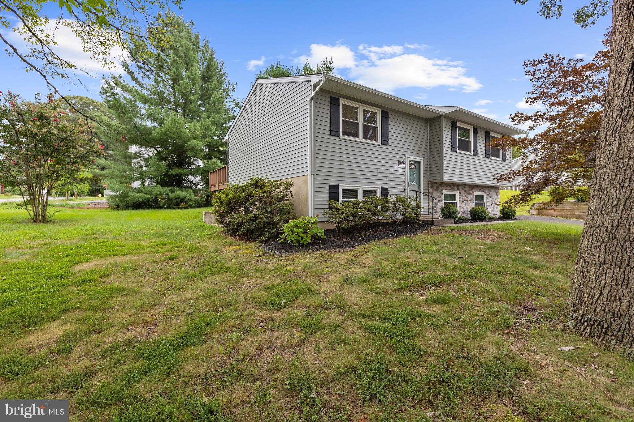 SABRINA PARK - Residential