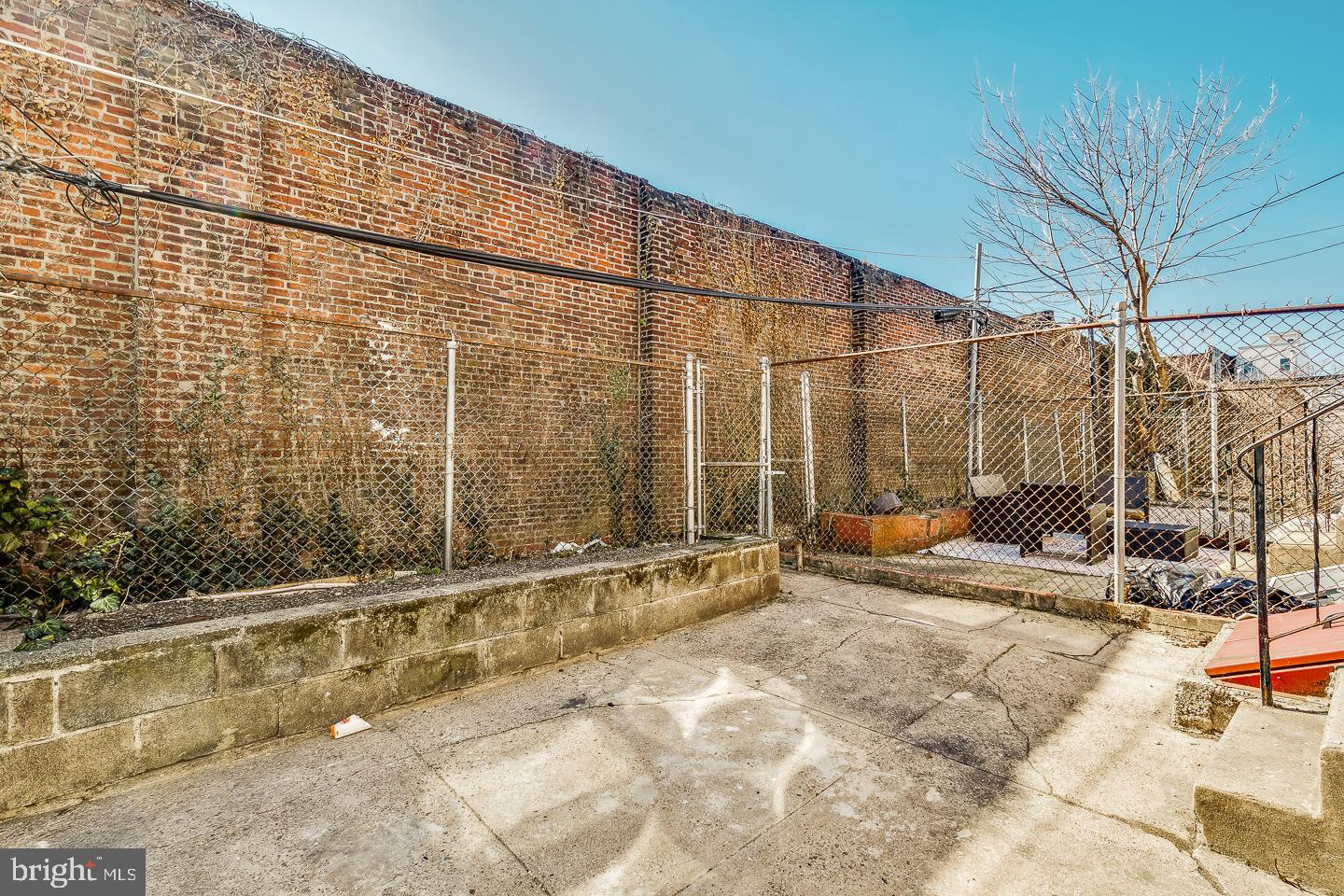 WEST PHILADELPHIA - Residential