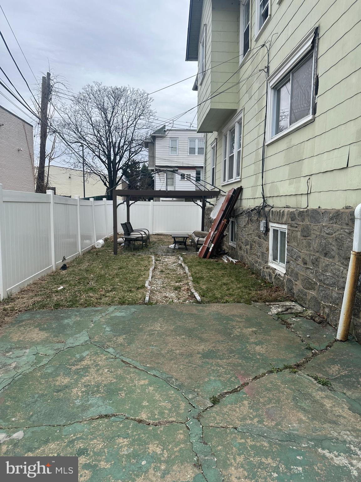 LANSDOWNE - Residential