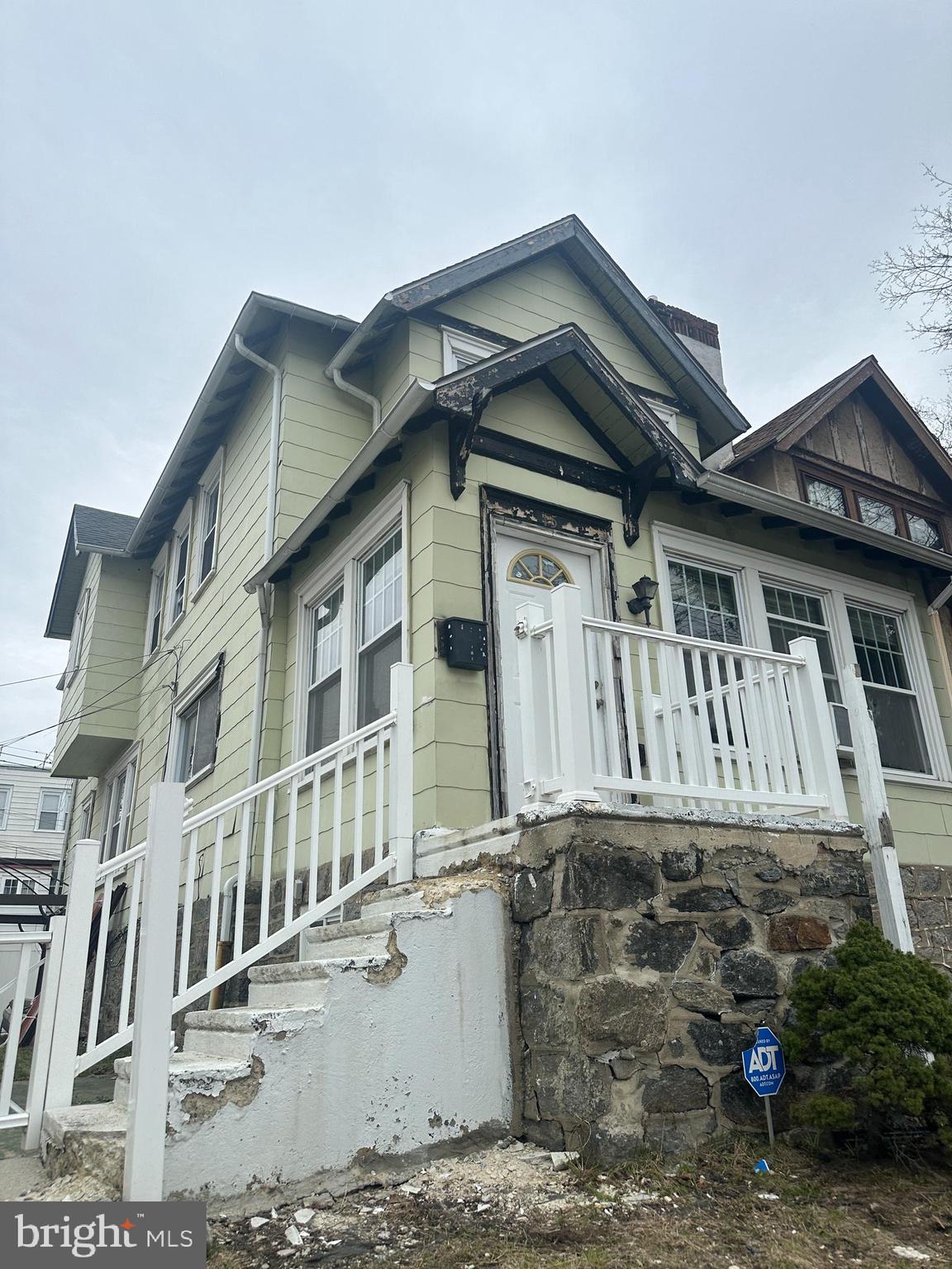 LANSDOWNE - Residential