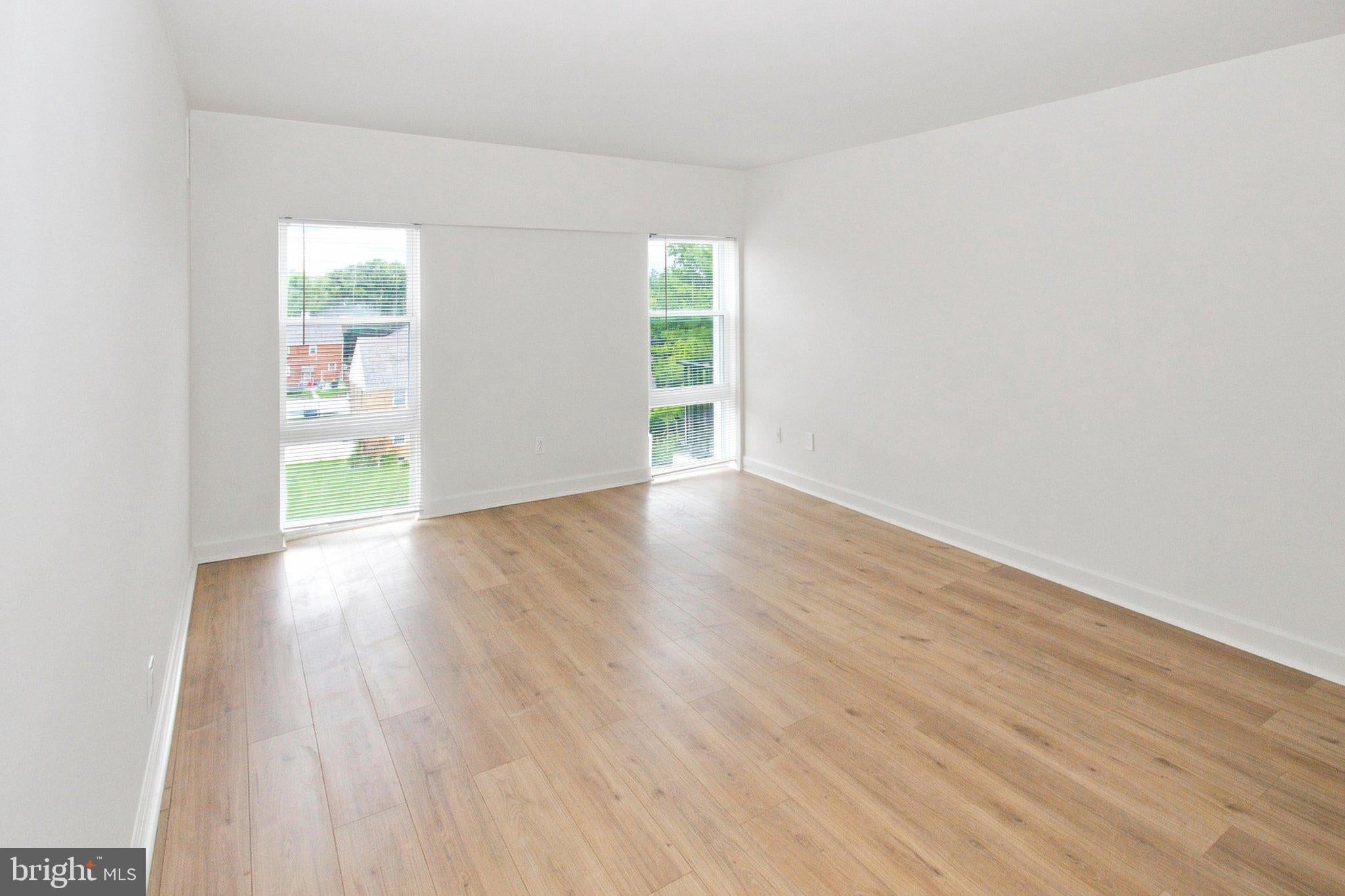 3601 CLARKS LANE 506