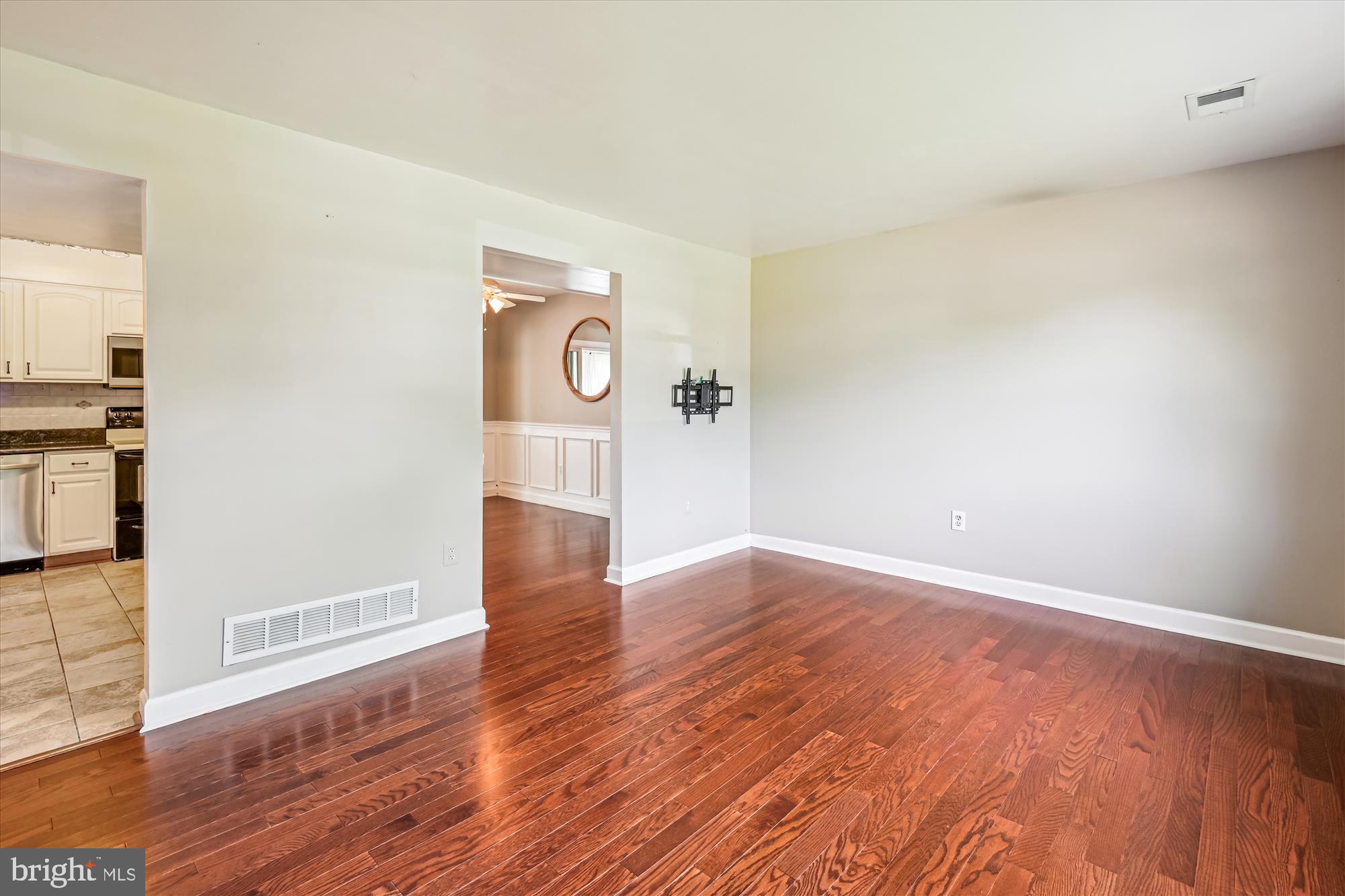 MAGOTHY ESTATES - Residential