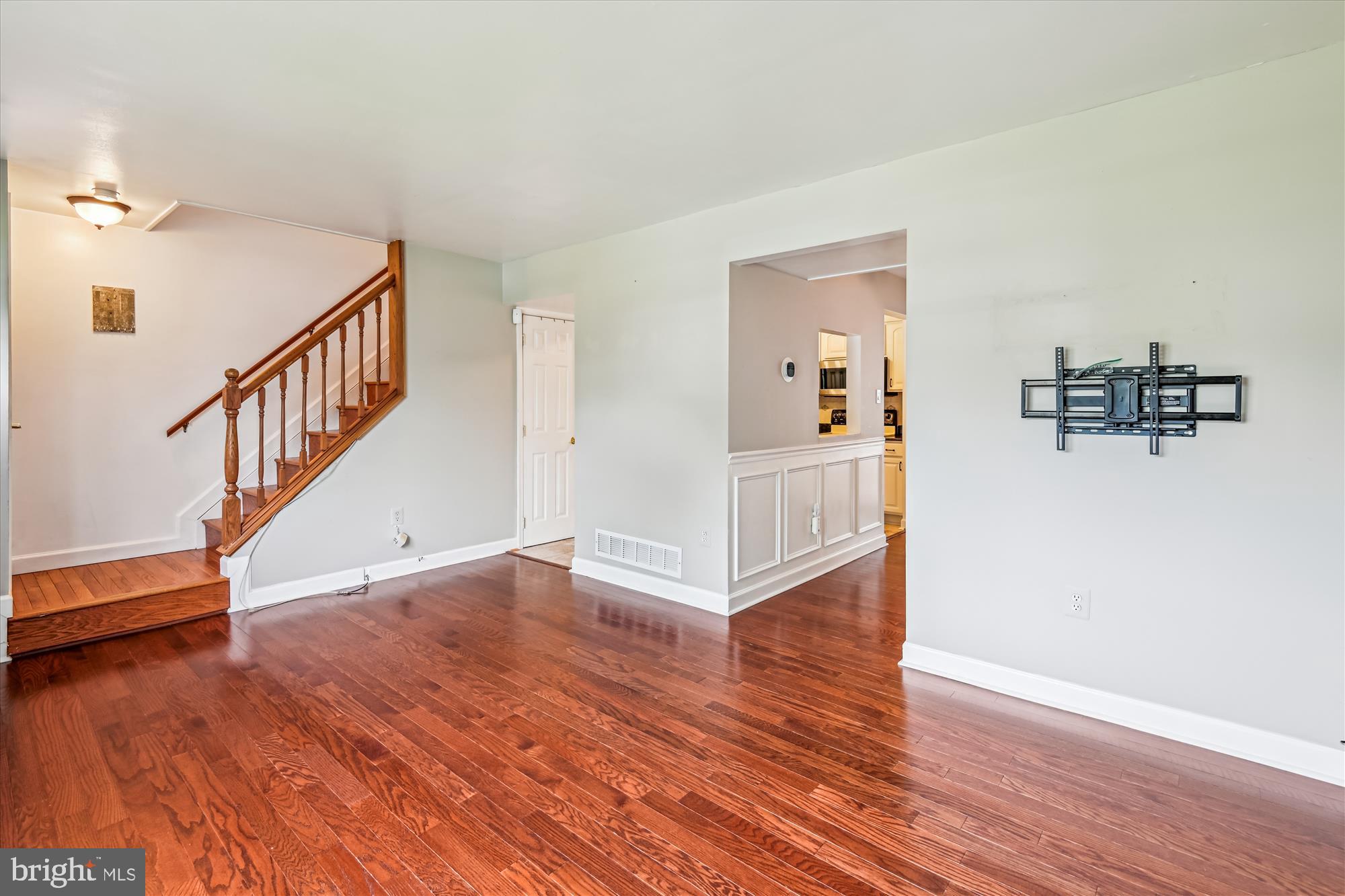 MAGOTHY ESTATES - Residential