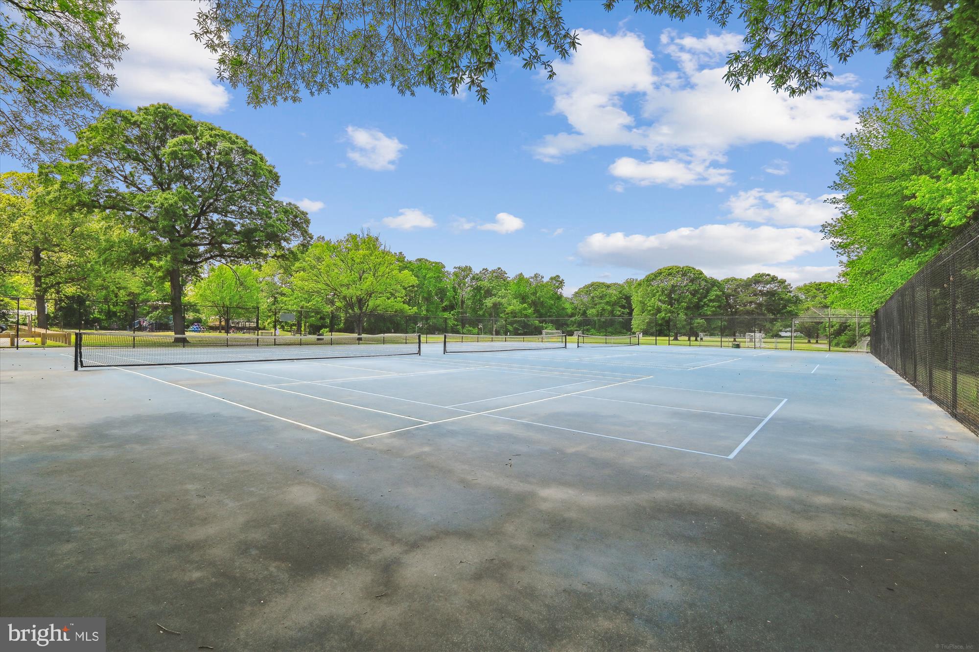 MAGOTHY ESTATES - Residential