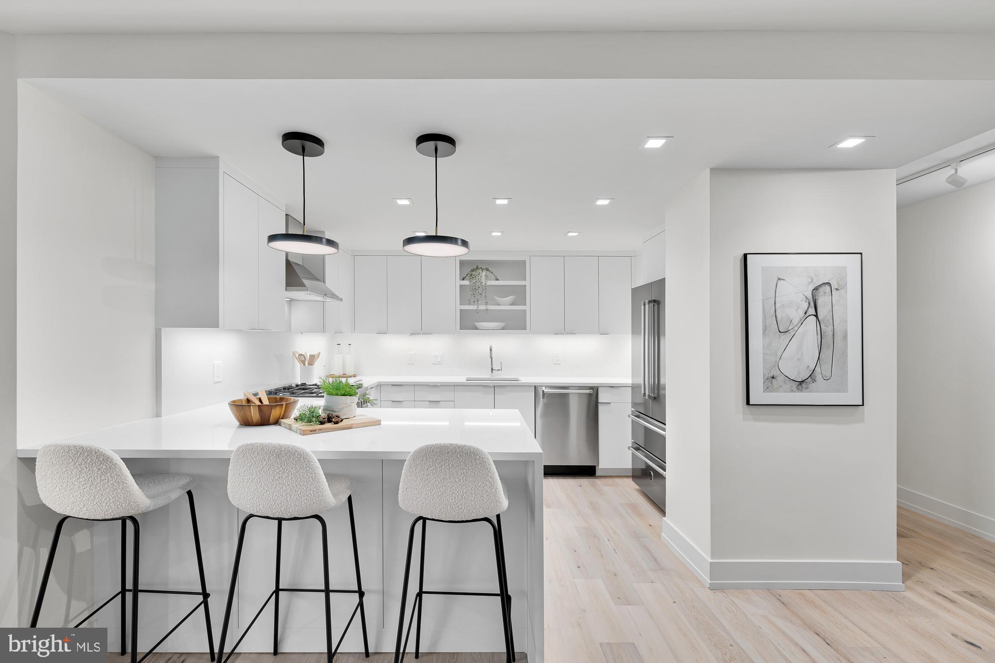 FRIENDSHIP HEIGHTS - Residential