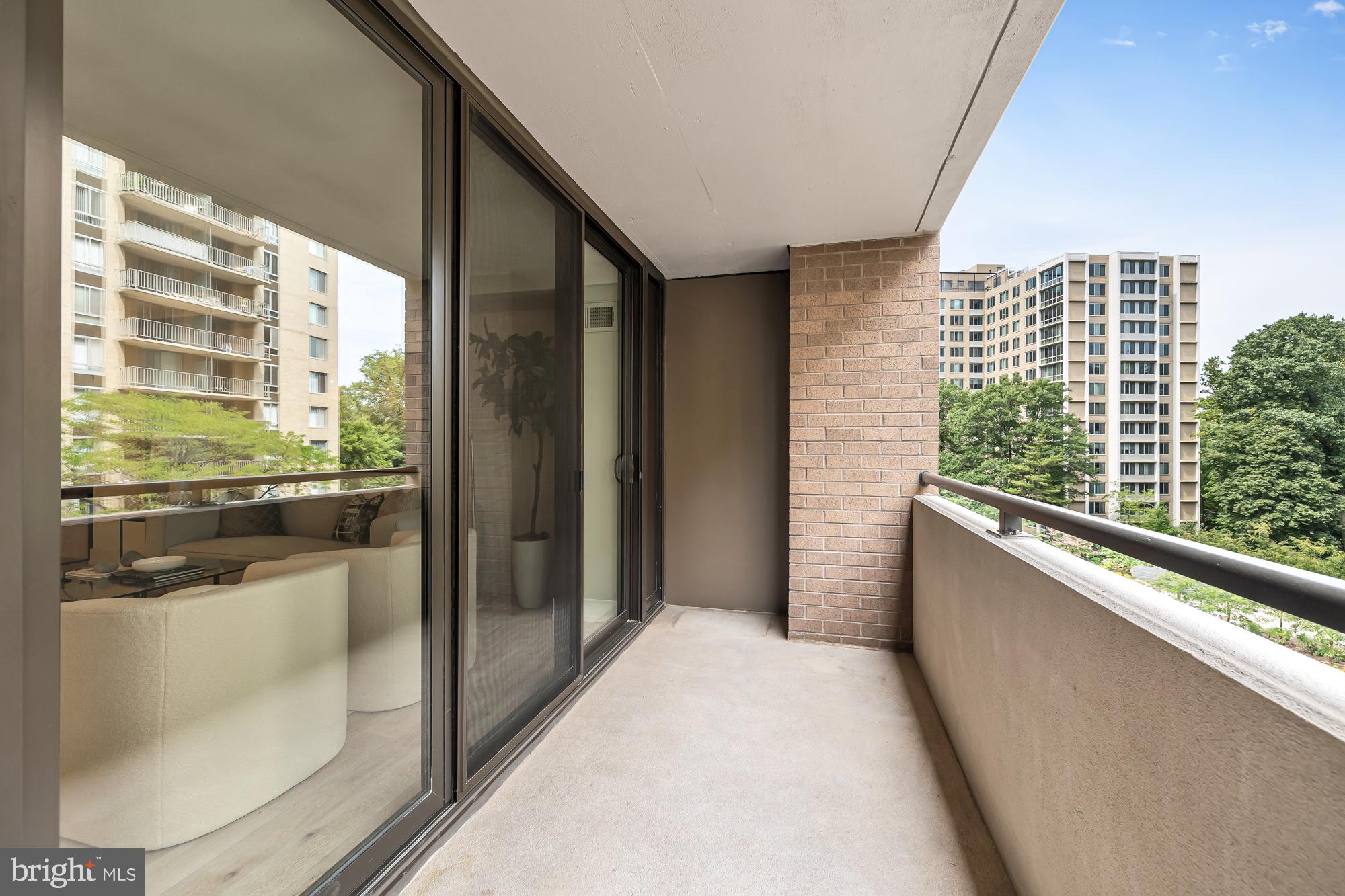 FRIENDSHIP HEIGHTS - Residential