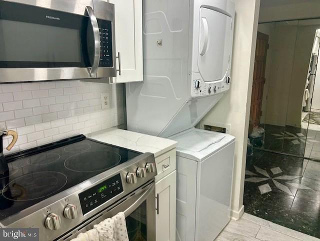 ATRIUM CONDO - Residential Lease