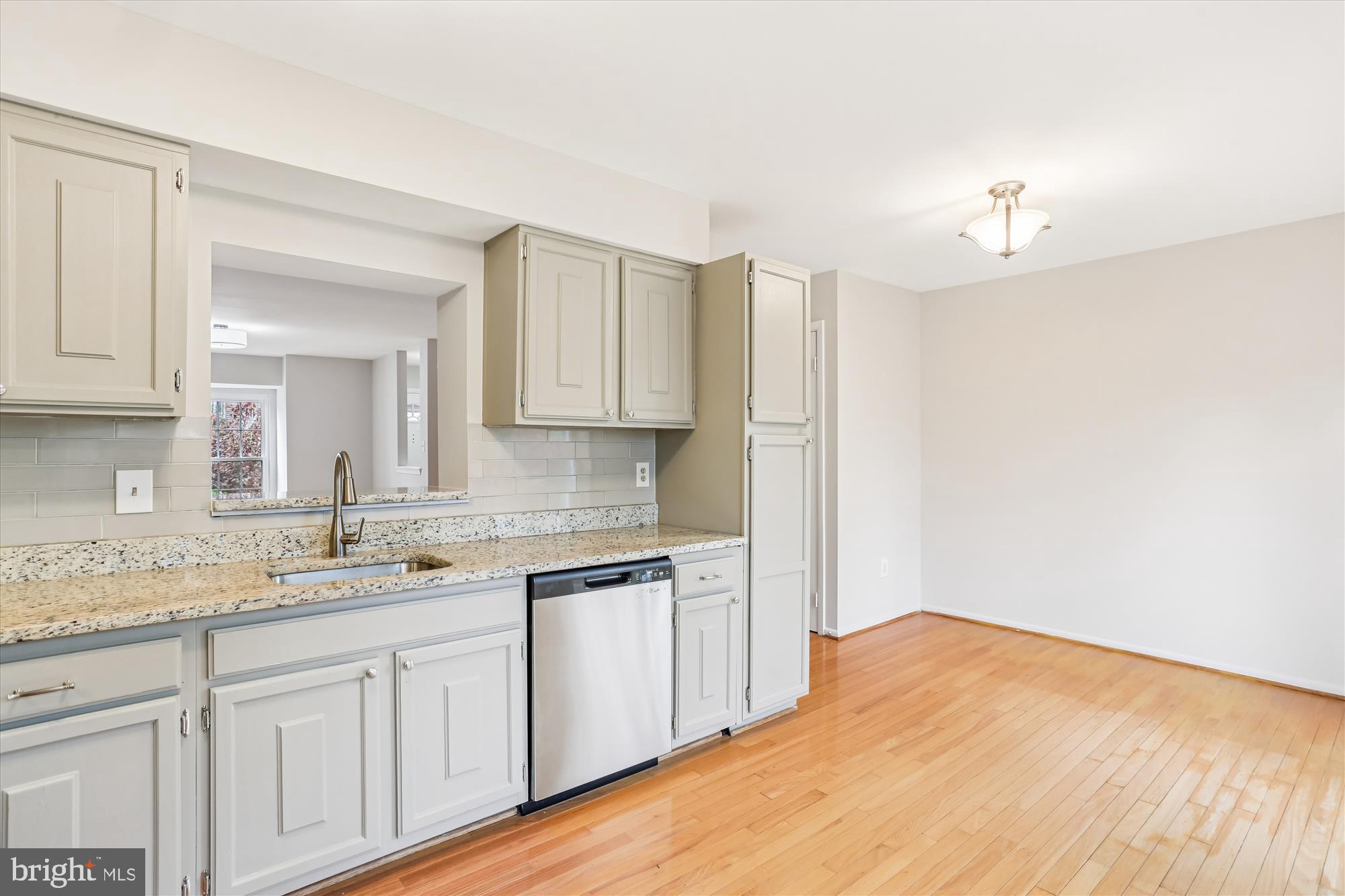 ORCHARD PLACE - Residential