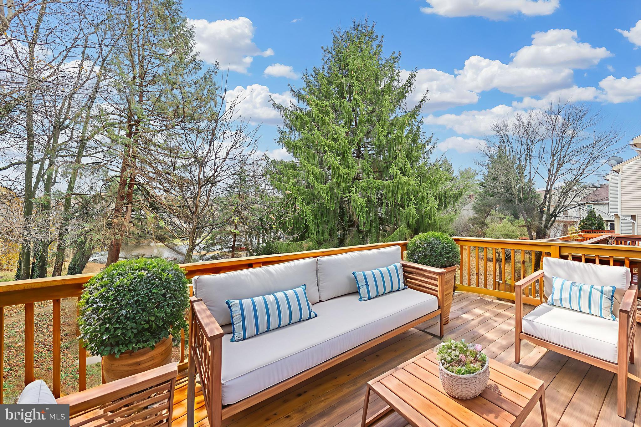 ORCHARD PLACE - Residential