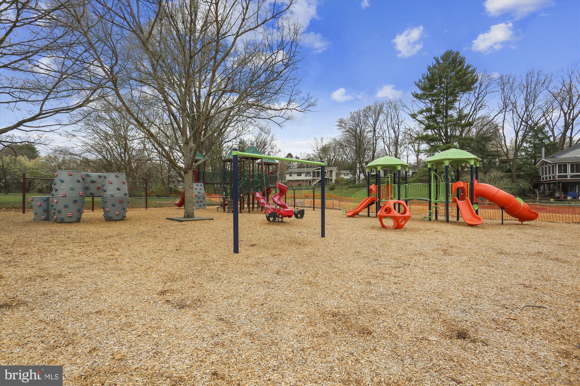 ORCHARD PLACE - Residential