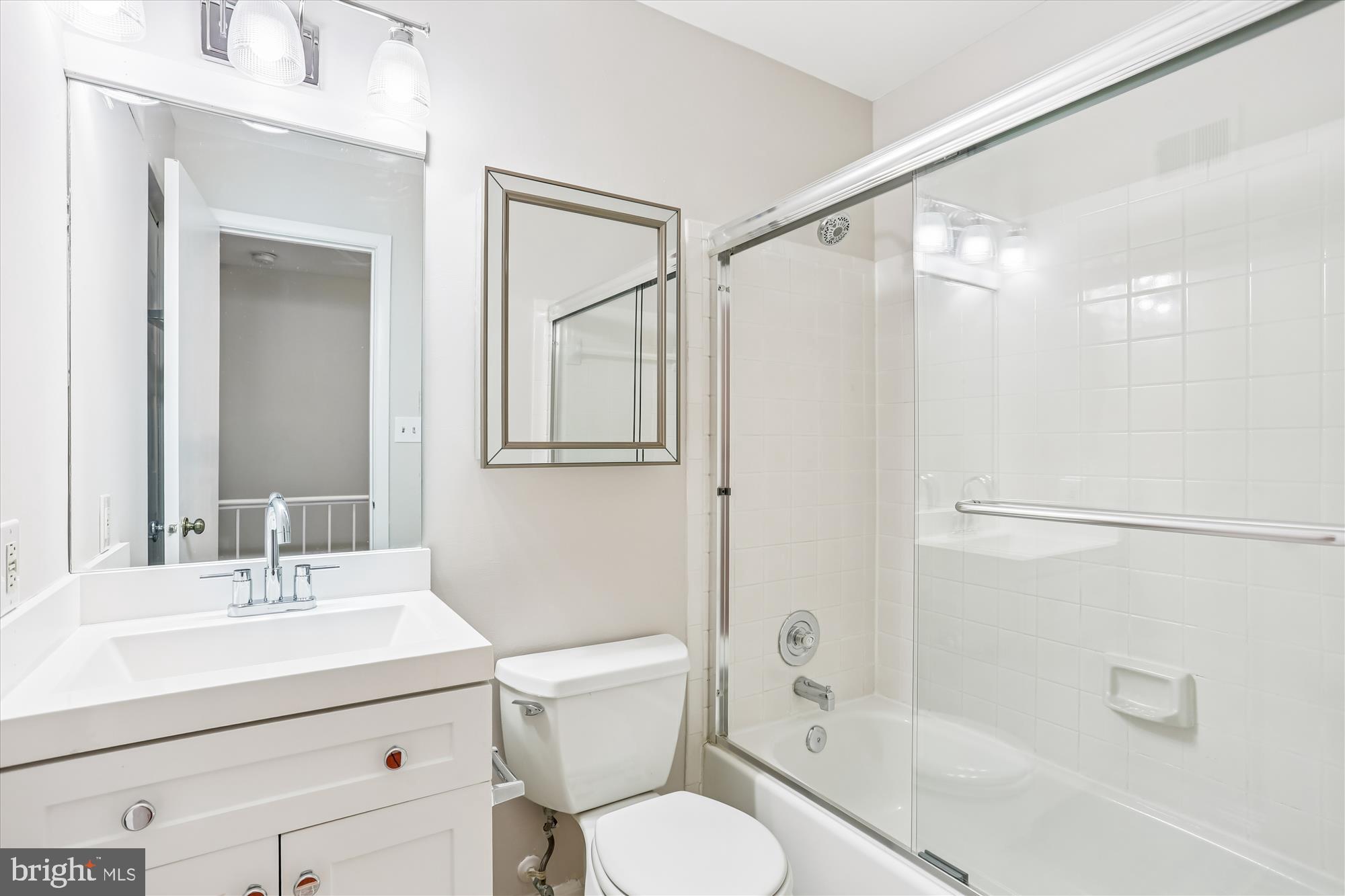 ORCHARD PLACE - Residential