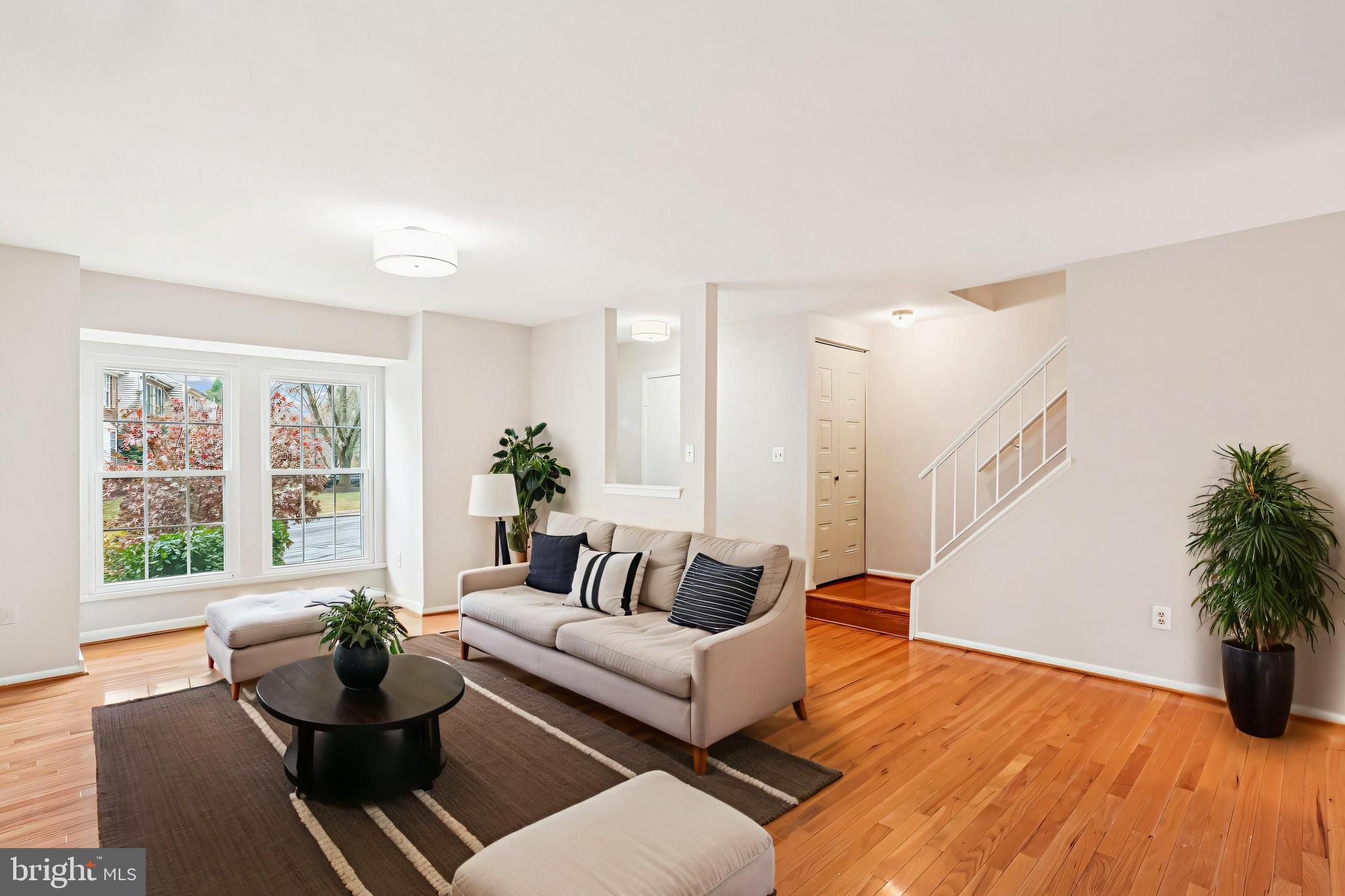 12 SEBASTIANI BOULEVARD