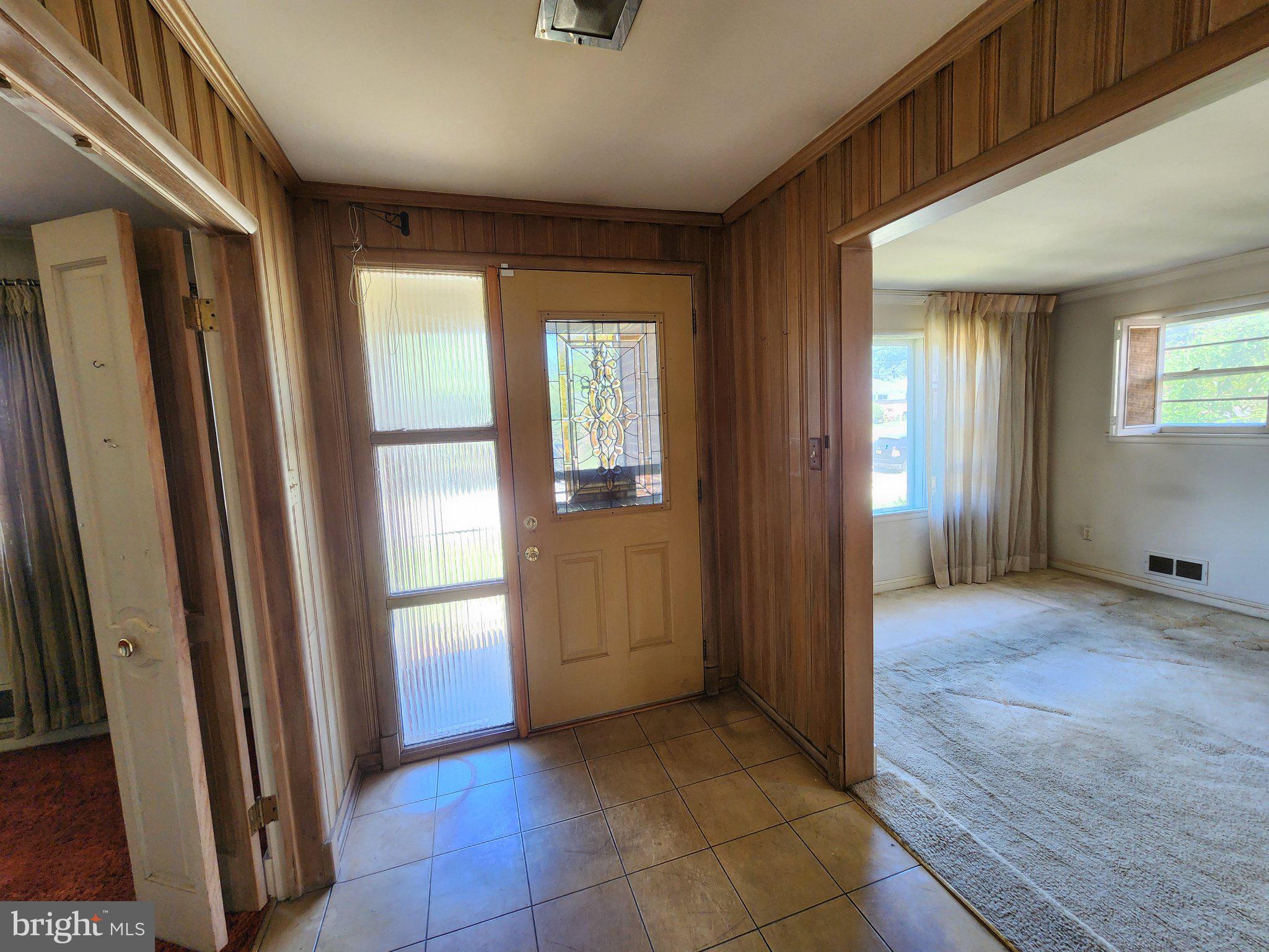 9709 ADMIRALTY DRIVE