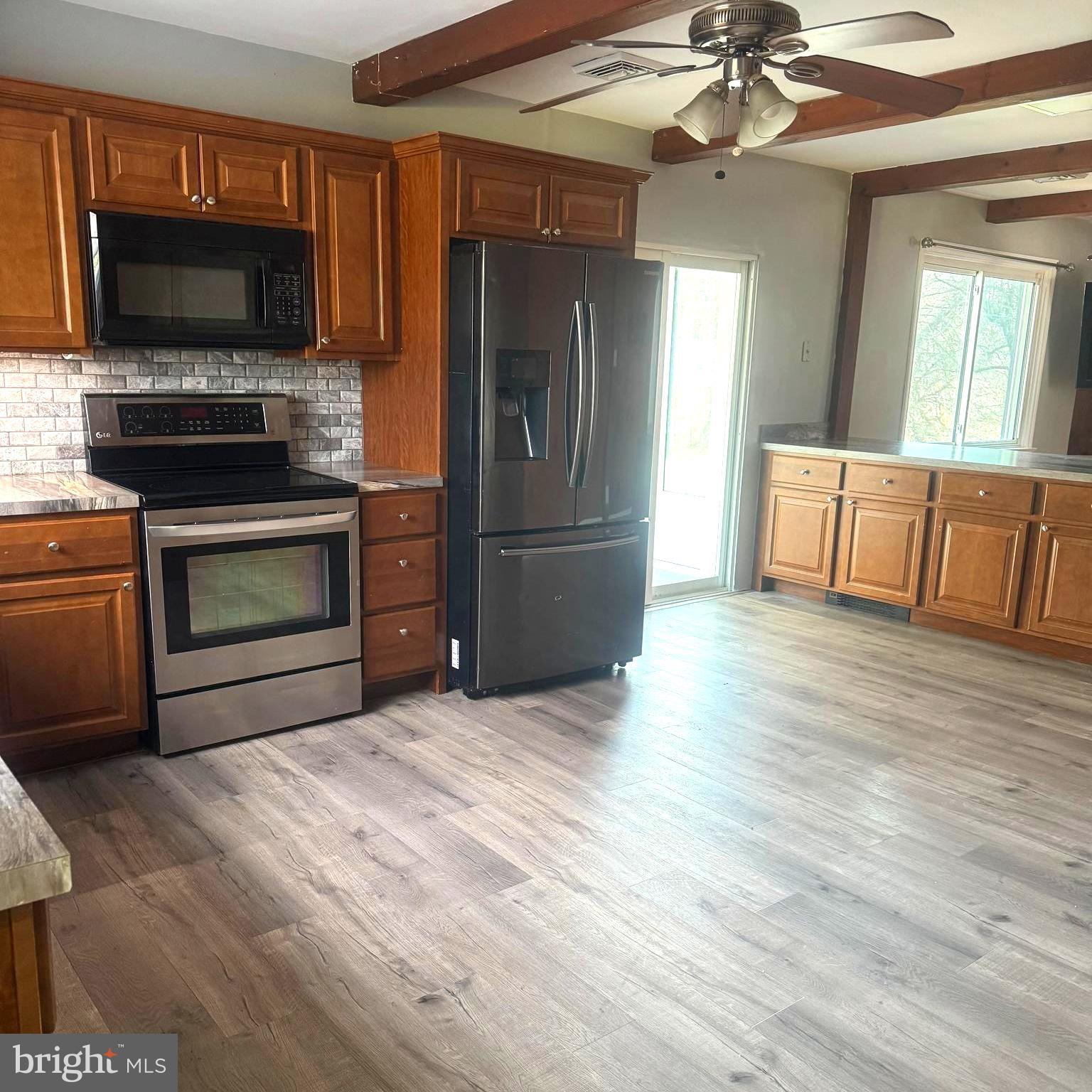 1025 WILMINGTON PIKE